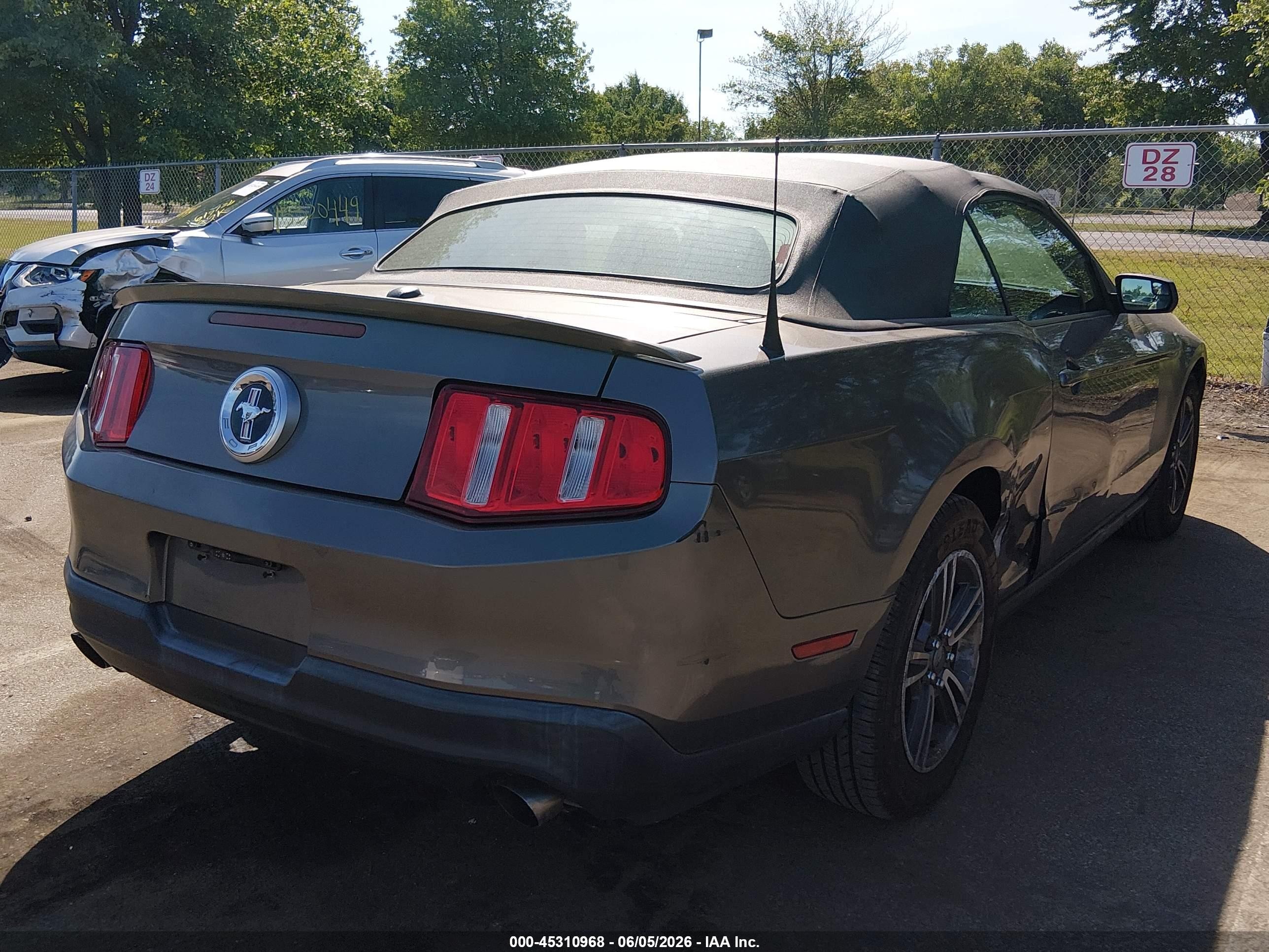 2011 Ford Mustang V6 Premium Black vin: 1ZVBP8EM0B5159456