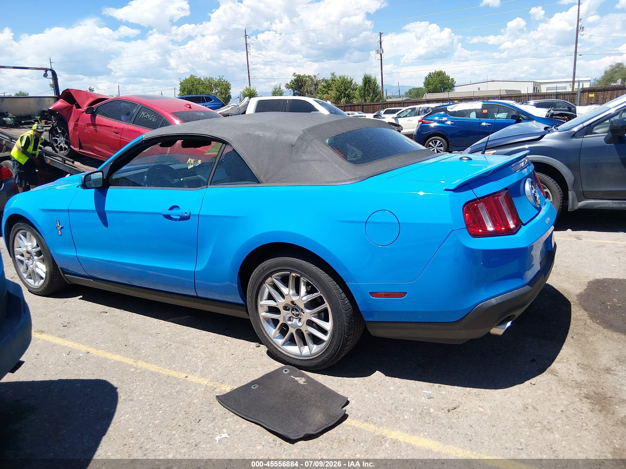 2012 Ford Mustang V6/v6 Premium Blue vin: 1ZVBP8EM0C5231337