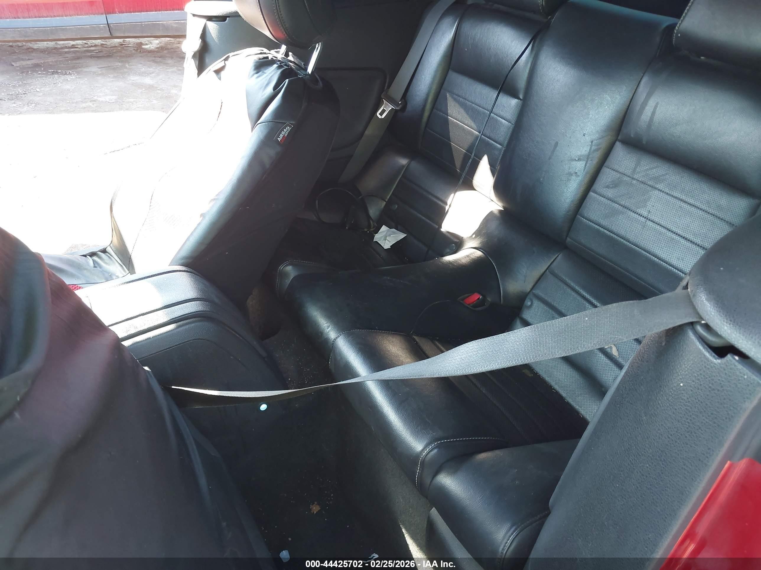2013 Ford Mustang V6 Premium vin: 1ZVBP8EM0D5235518
