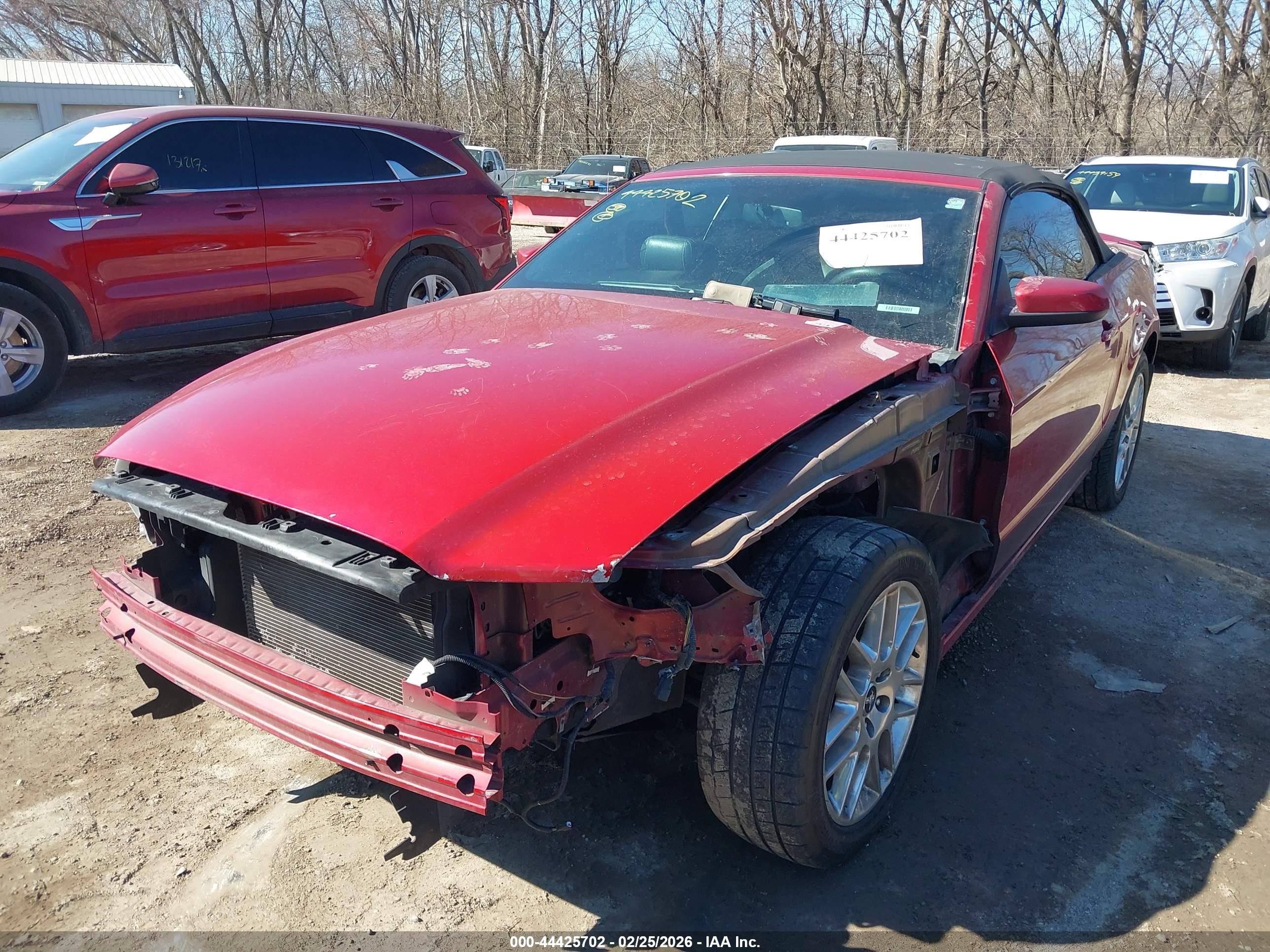 2013 Ford Mustang V6 Premium vin: 1ZVBP8EM0D5235518