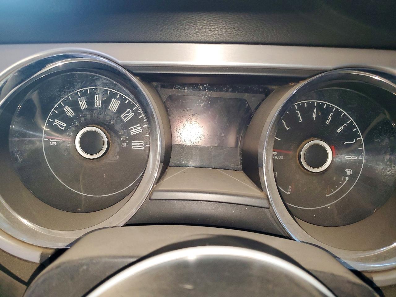 2014 Ford Mustang Зеленый vin: 1ZVBP8EM0E5222463