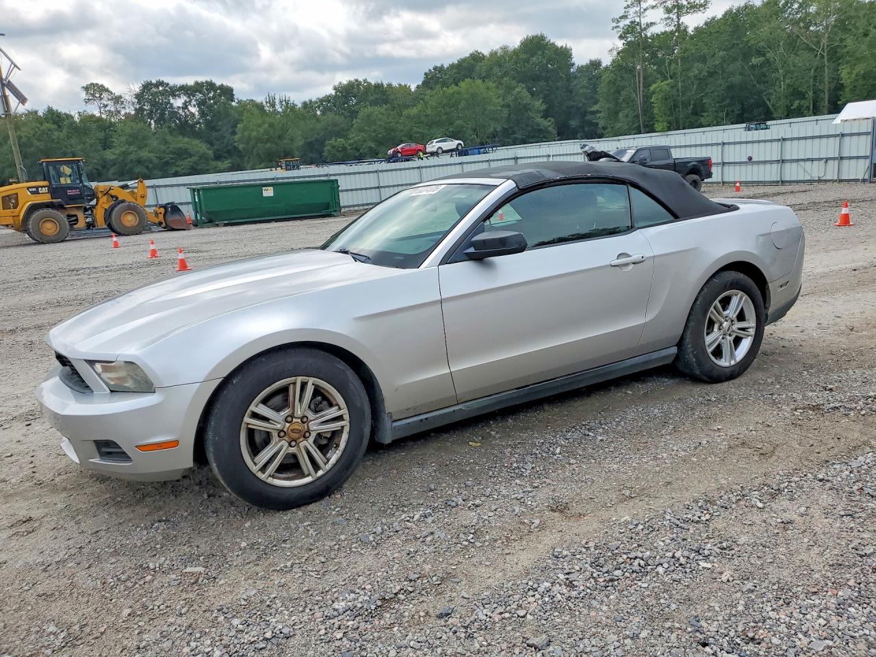 2012 Ford Mustang Серебряный vin: 1ZVBP8EM1C5230777