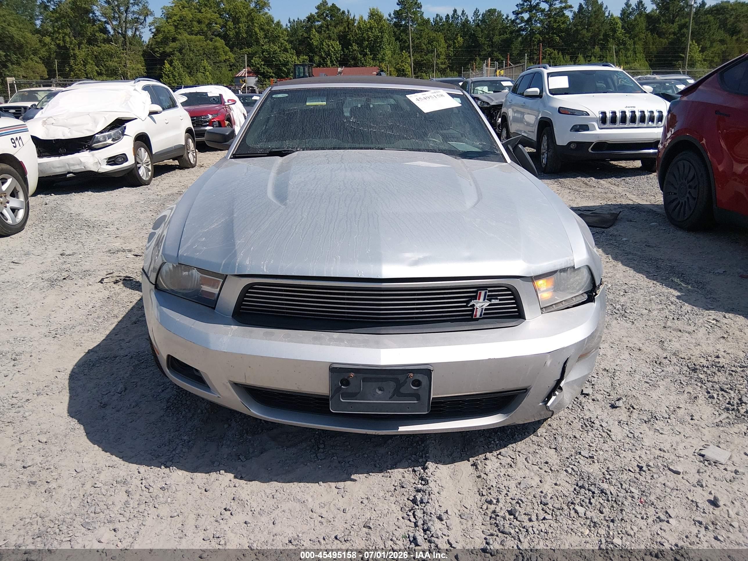 2012 Ford Mustang V6/v6 Premium Silver vin: 1ZVBP8EM1C5244193