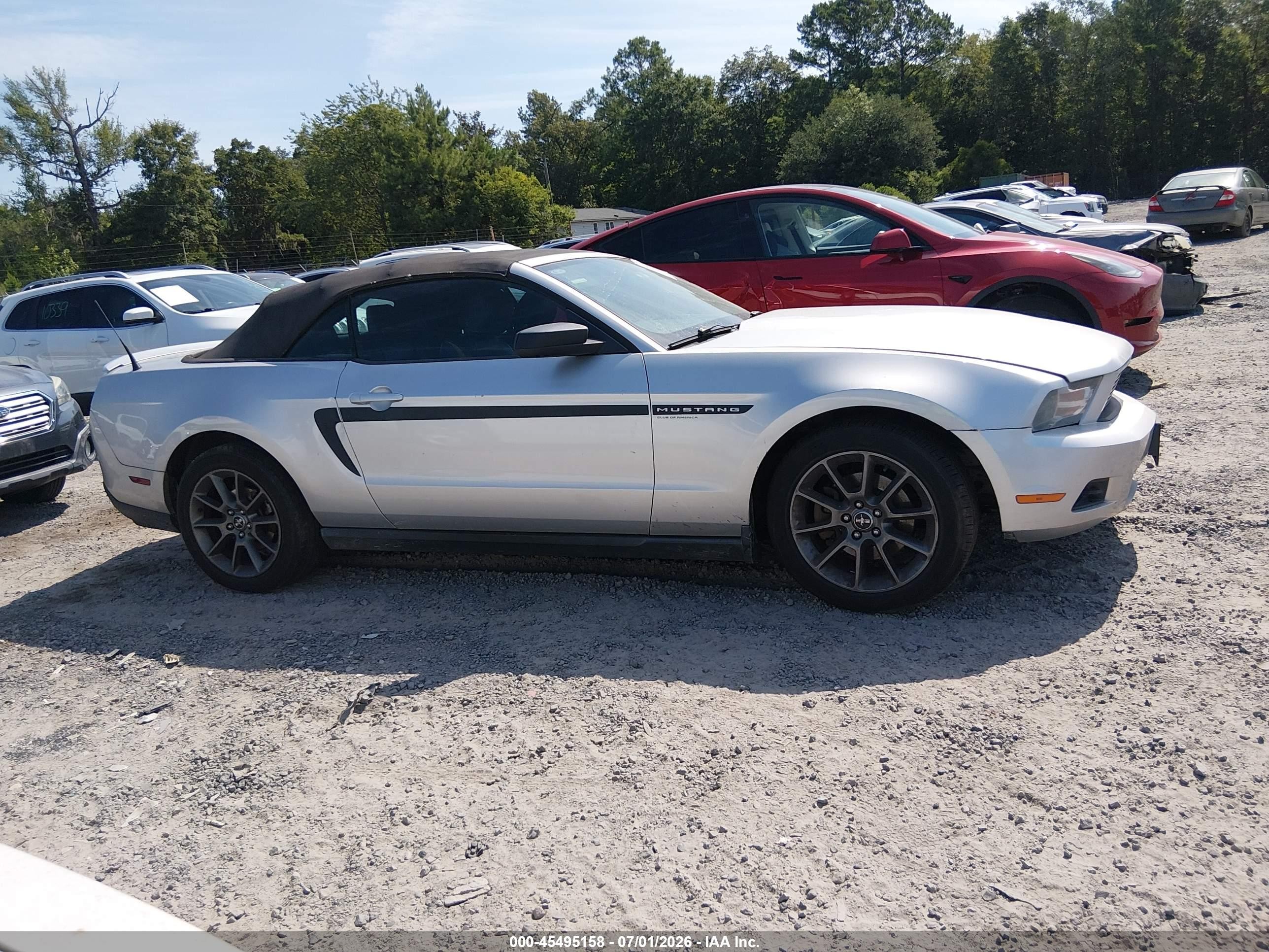 2012 Ford Mustang V6/v6 Premium Silver vin: 1ZVBP8EM1C5244193