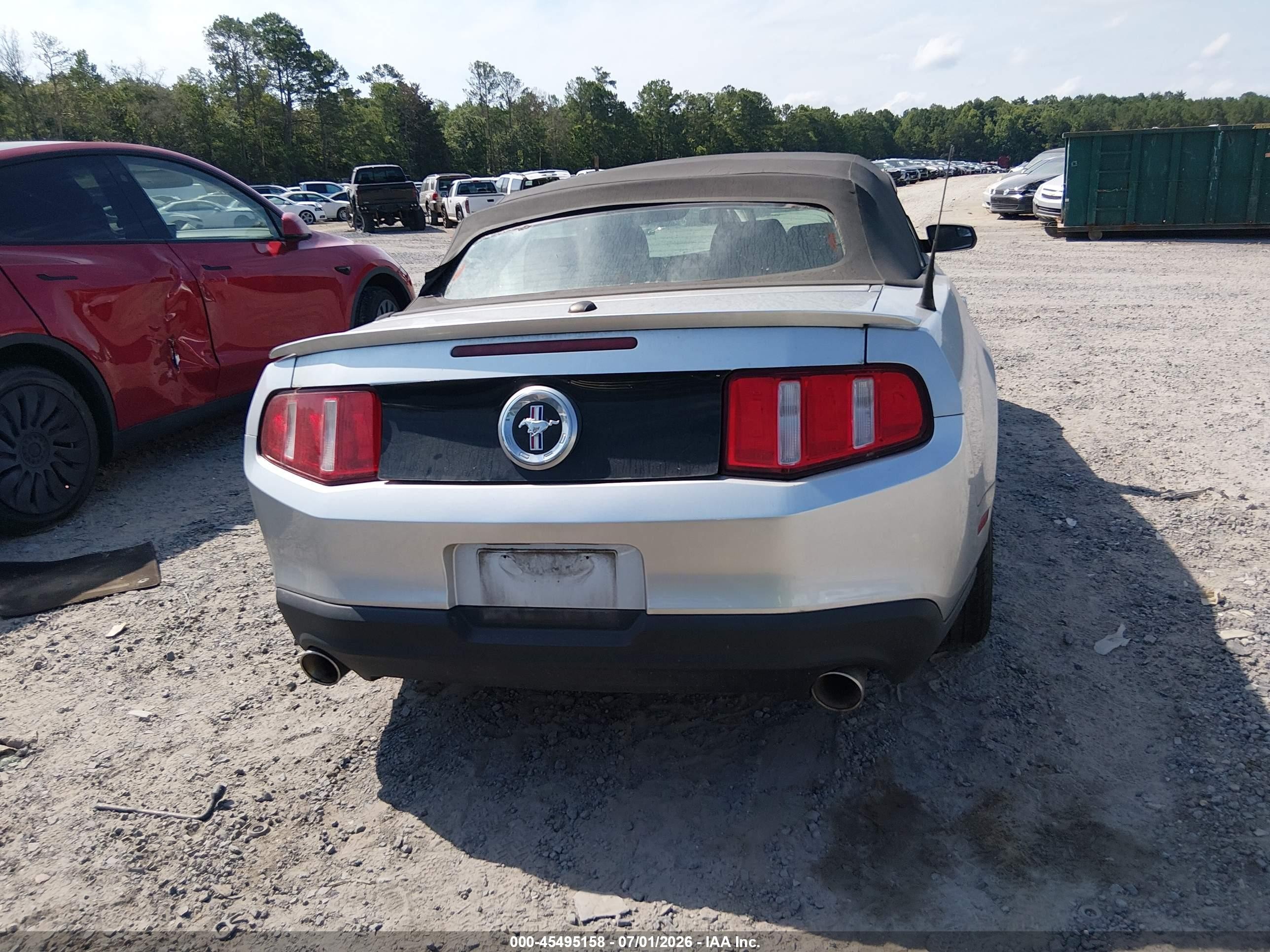 2012 Ford Mustang V6/v6 Premium Silver vin: 1ZVBP8EM1C5244193