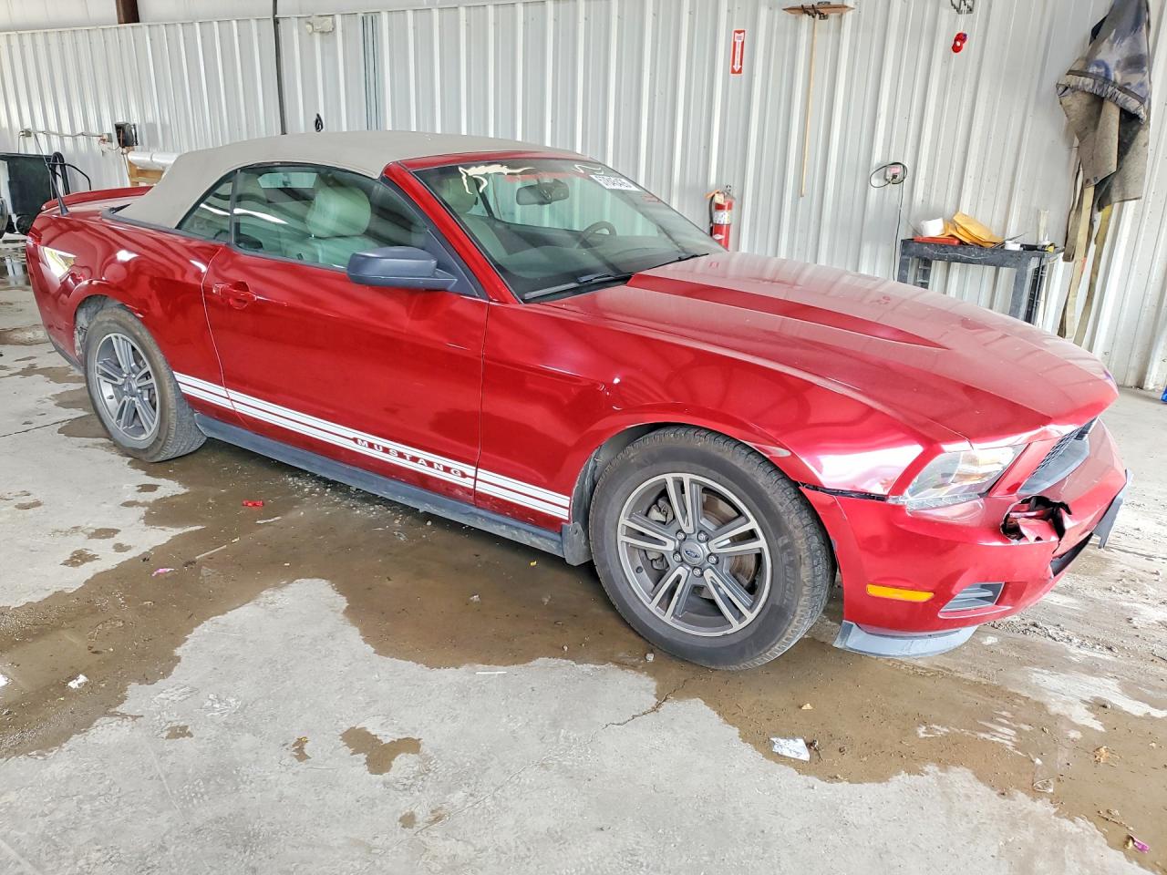 2012 Ford Mustang Red vin: 1ZVBP8EM1C5286377