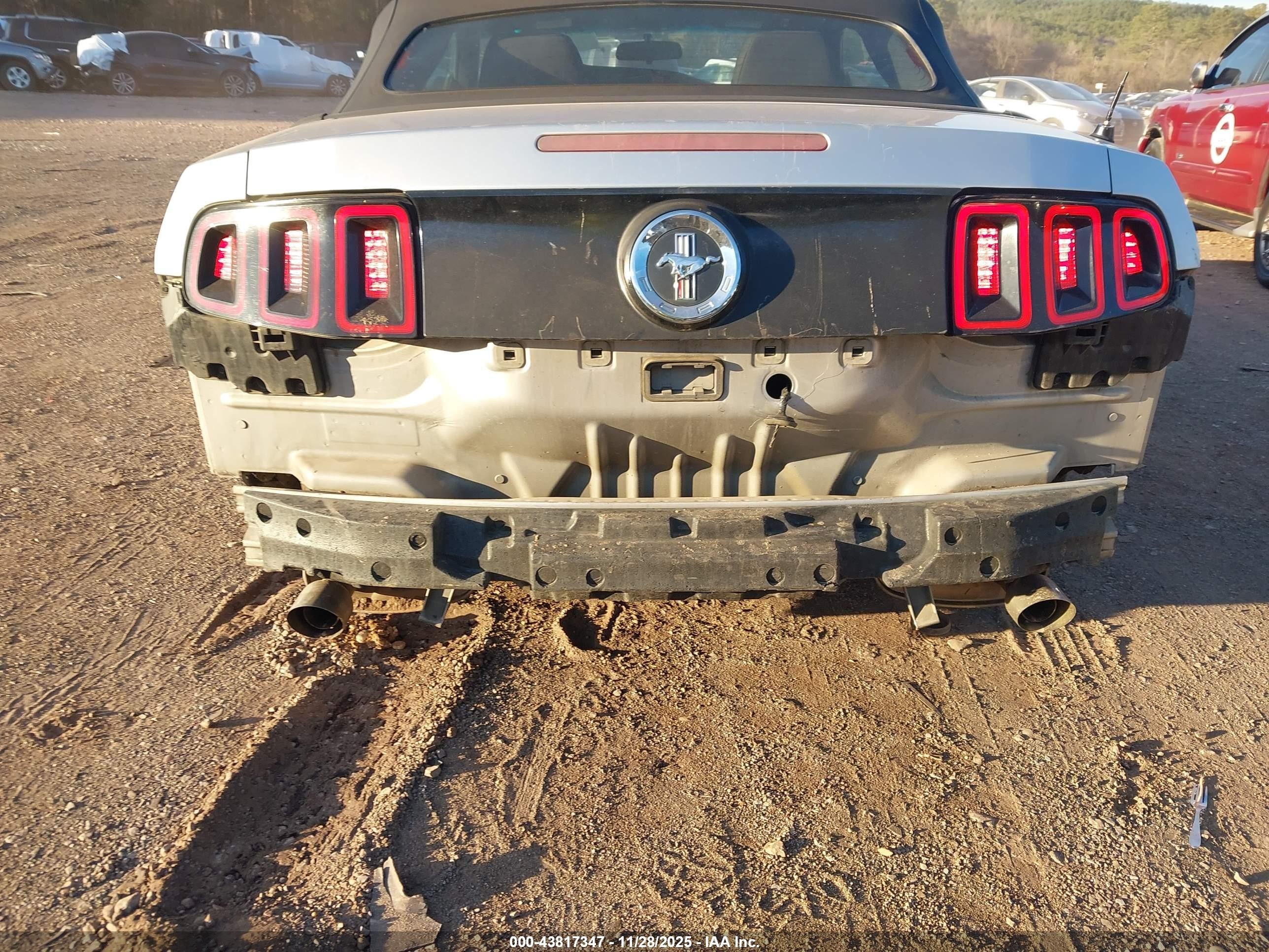 2014 Ford Mustang V6 Silver vin: 1ZVBP8EM1E5205848
