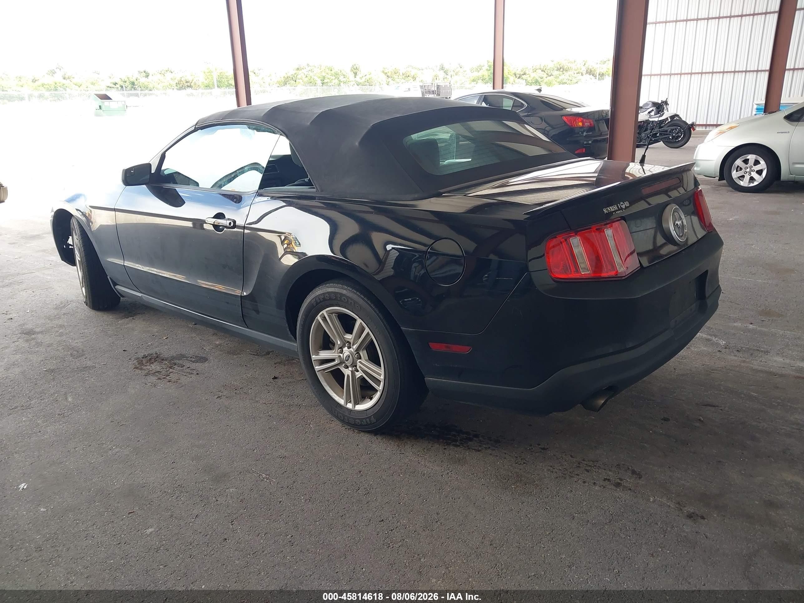 2011 Ford Mustang V6 Black vin: 1ZVBP8EM2B5153111