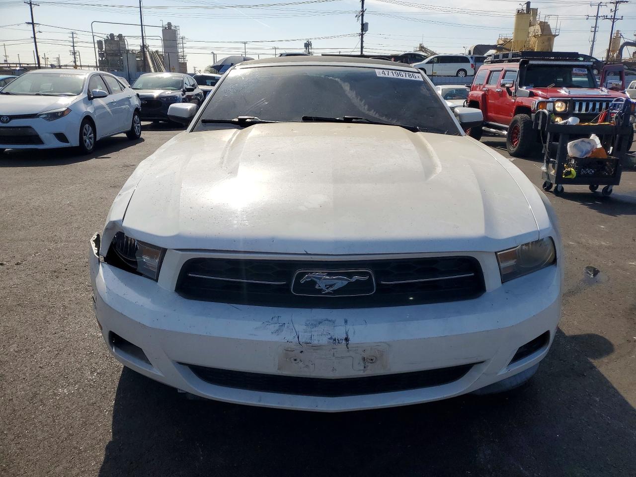2011 Ford Mustang White vin: 1ZVBP8EM2B5159040