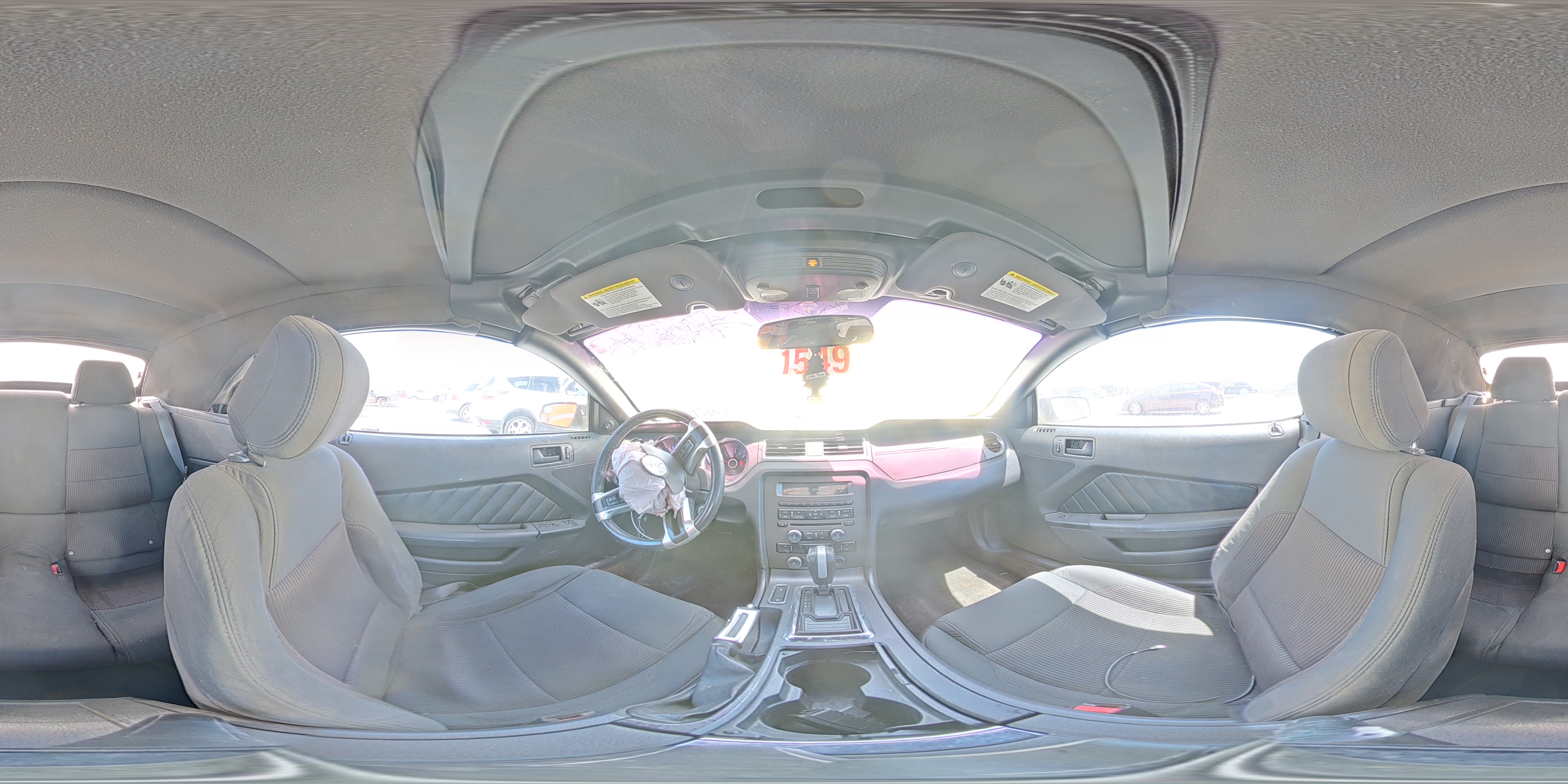 2014 Ford Mustang White vin: 1ZVBP8EM2E5208418