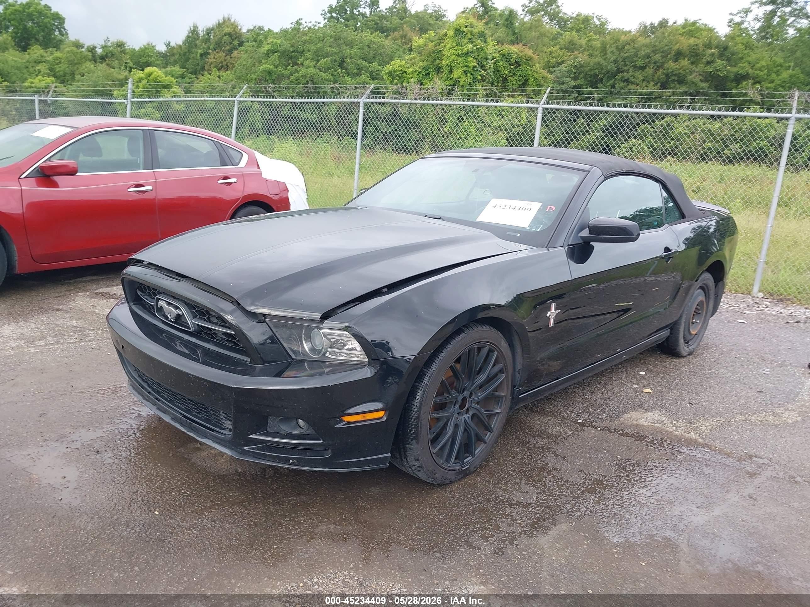 2014 Ford Mustang V6 Premium Black vin: 1ZVBP8EM2E5221136