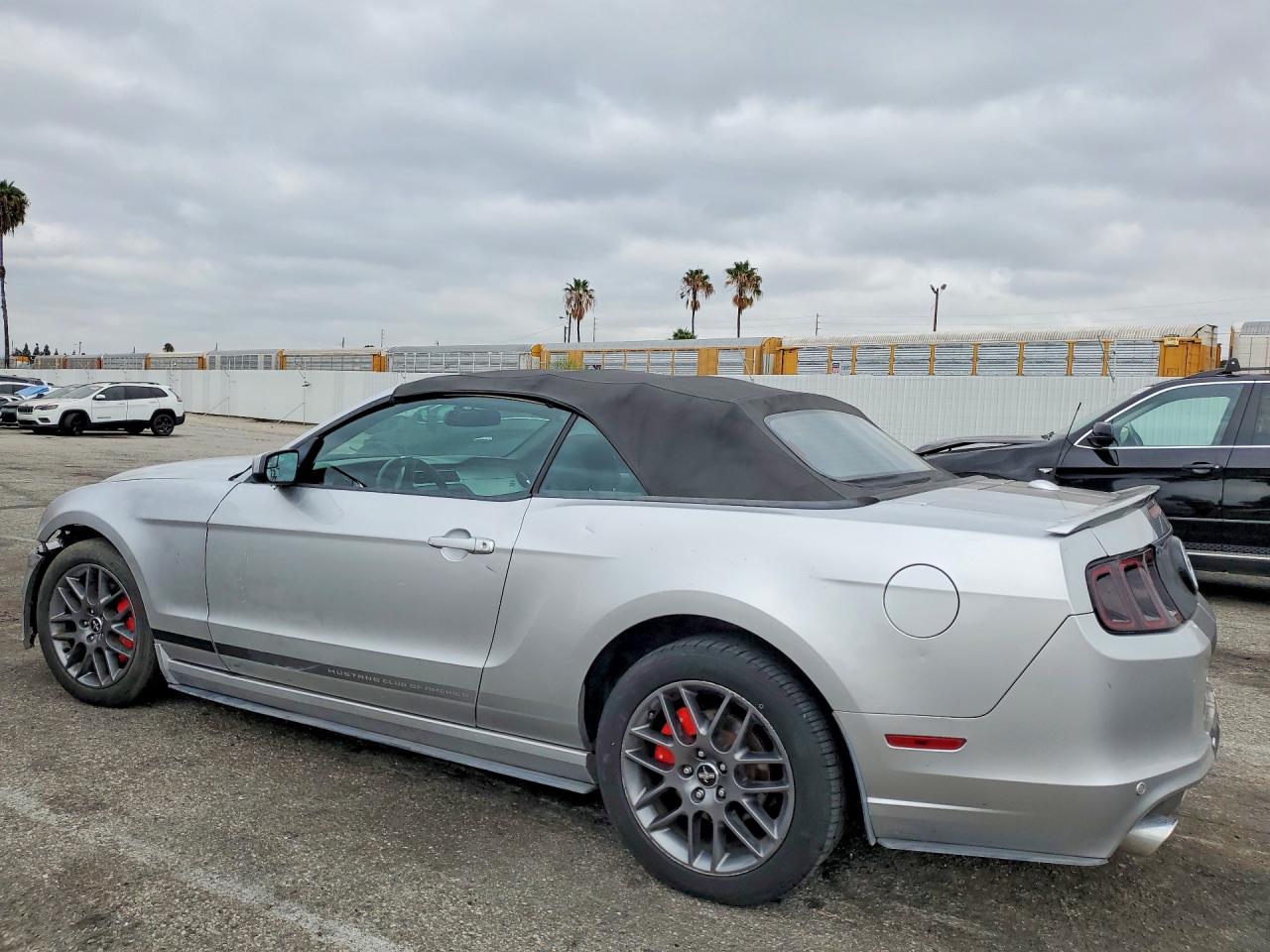2014 Ford Mustang Silver vin: 1ZVBP8EM2E5254959