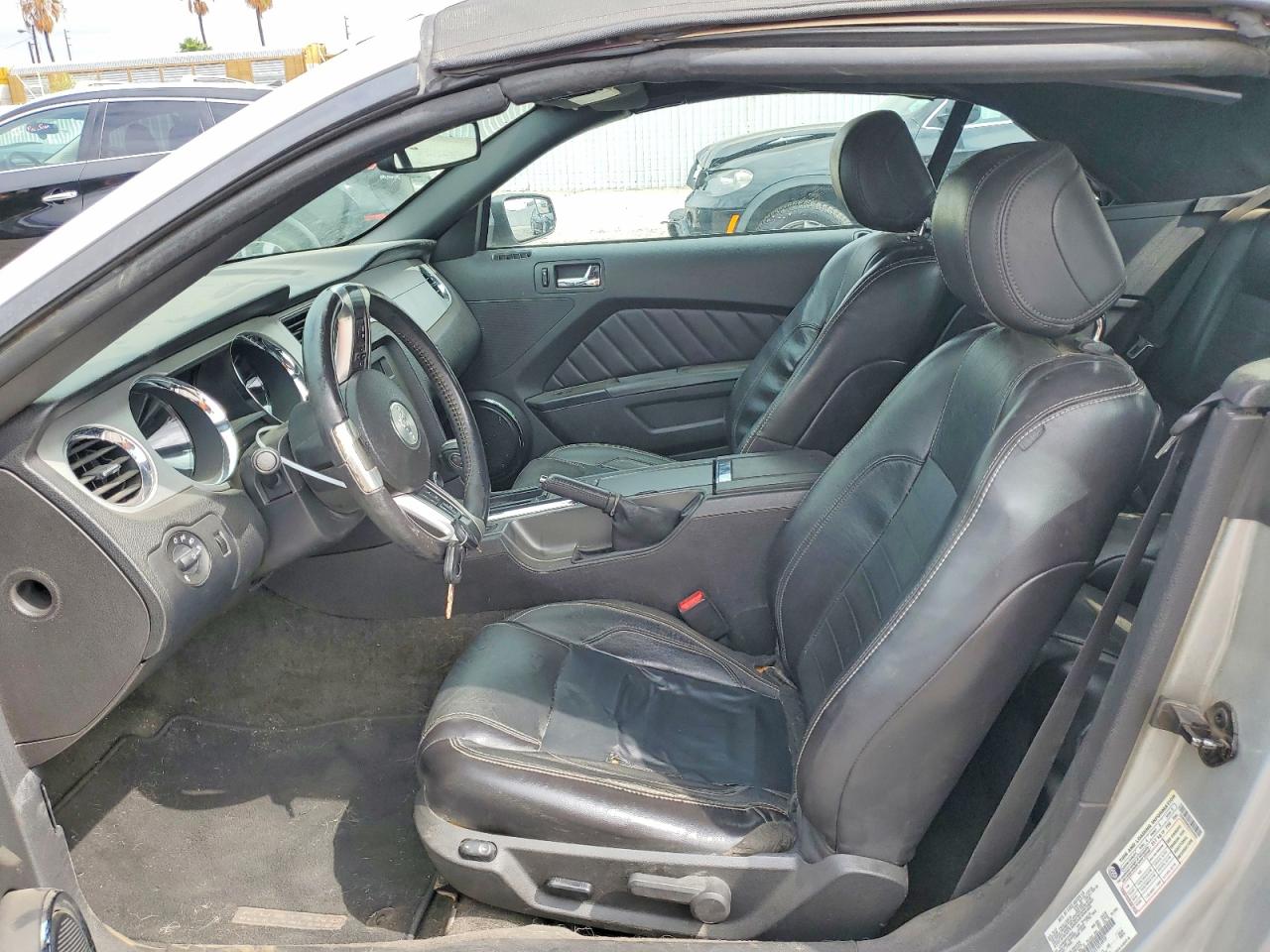 2014 Ford Mustang Silver vin: 1ZVBP8EM2E5254959