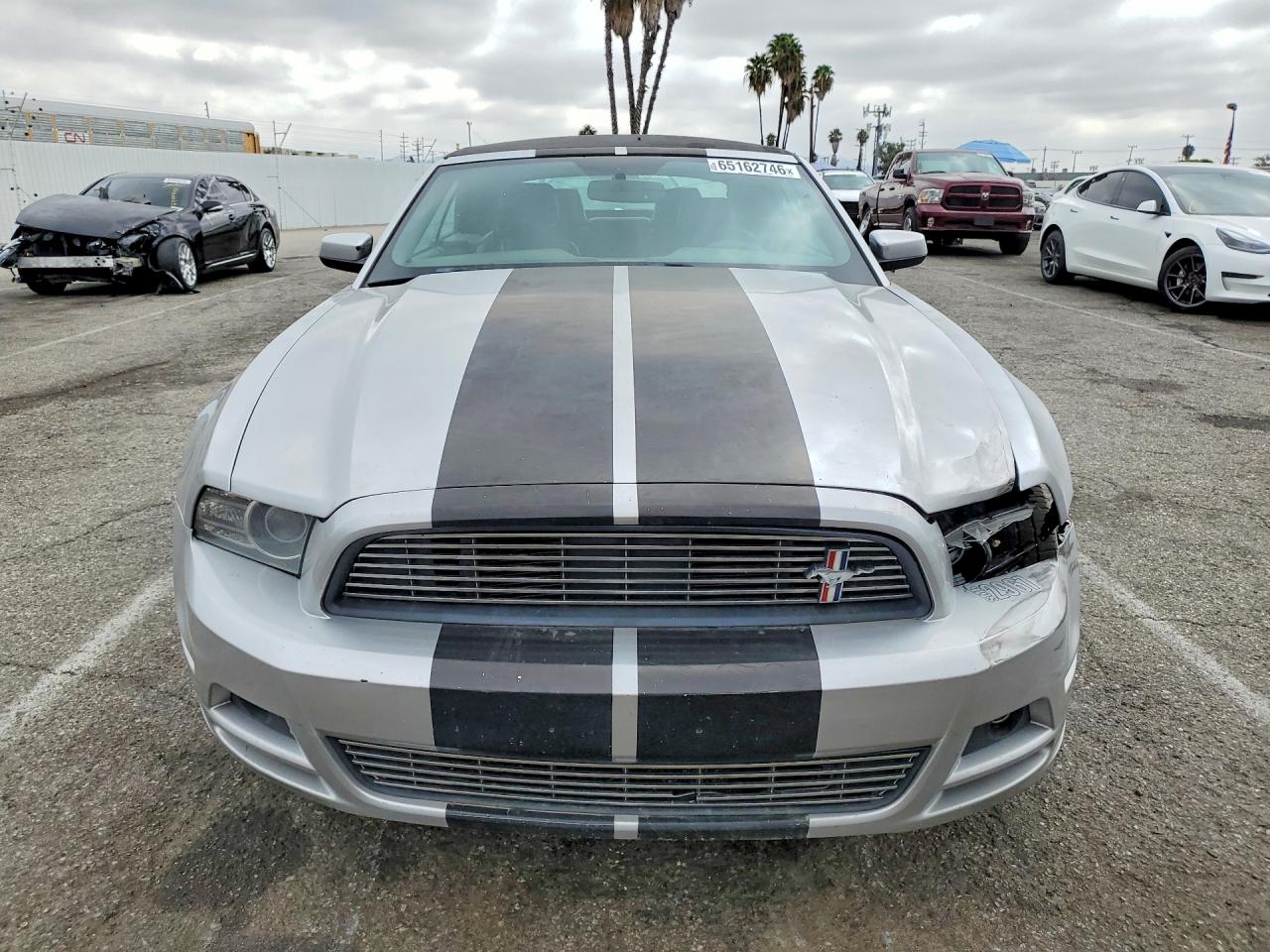 2014 Ford Mustang Silver vin: 1ZVBP8EM2E5254959