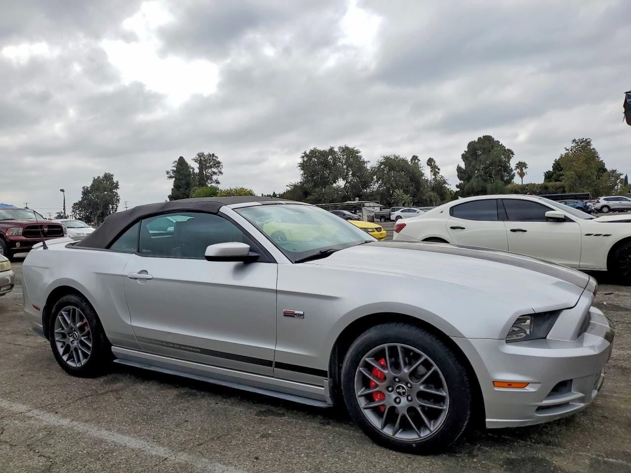 2014 Ford Mustang Silver vin: 1ZVBP8EM2E5254959