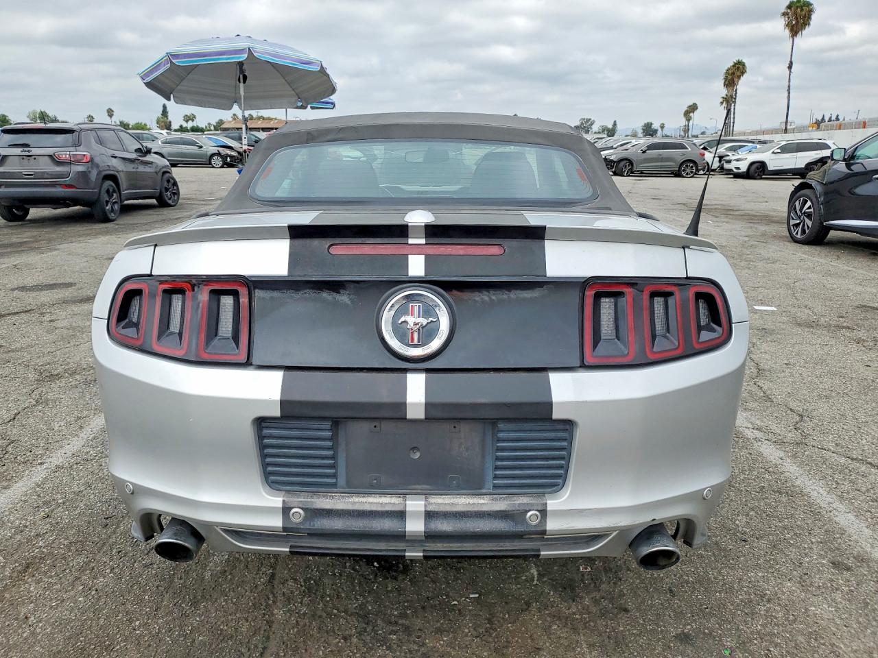 2014 Ford Mustang Silver vin: 1ZVBP8EM2E5254959