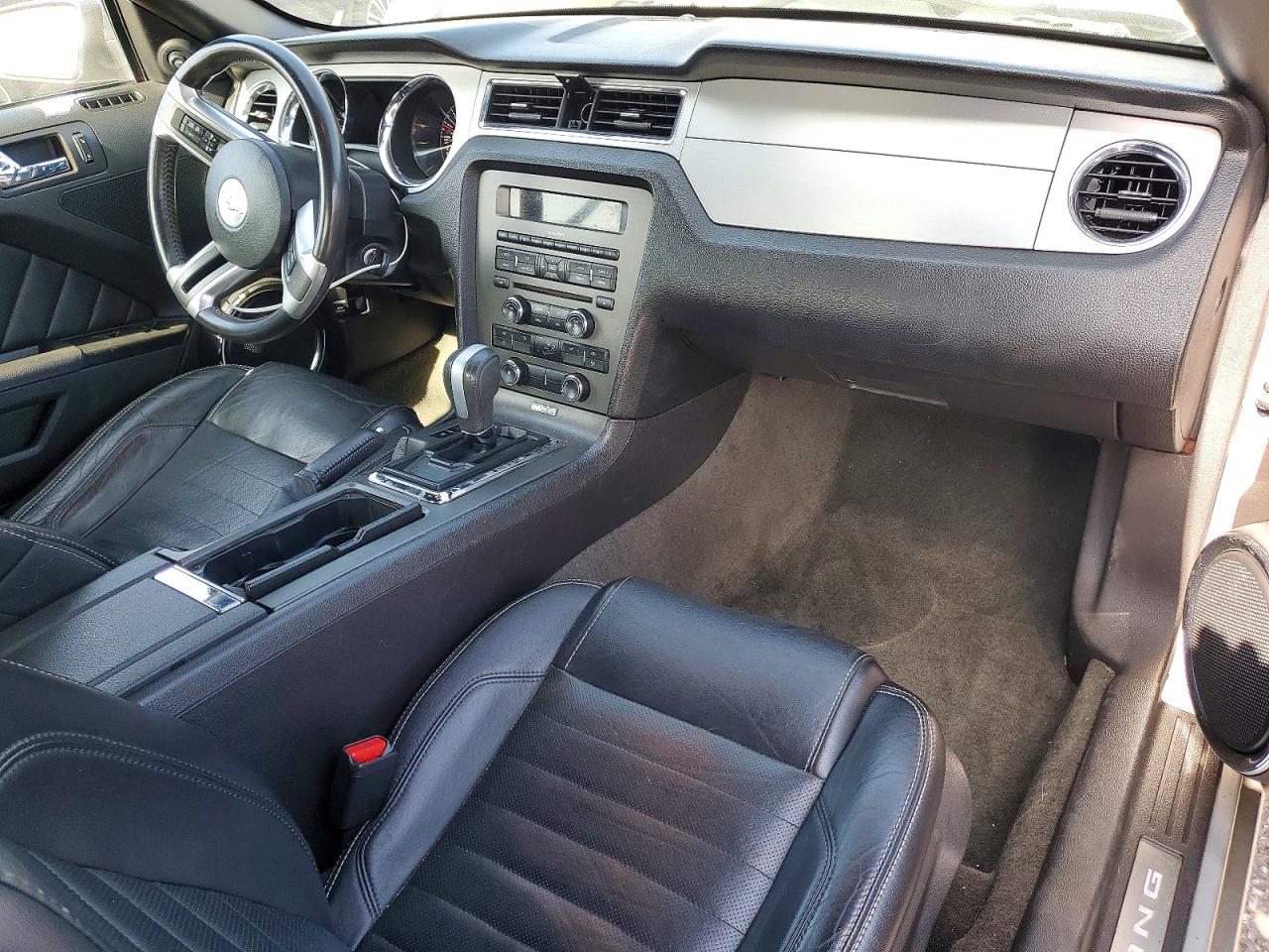 2014 Ford Mustang Silver vin: 1ZVBP8EM2E5310818