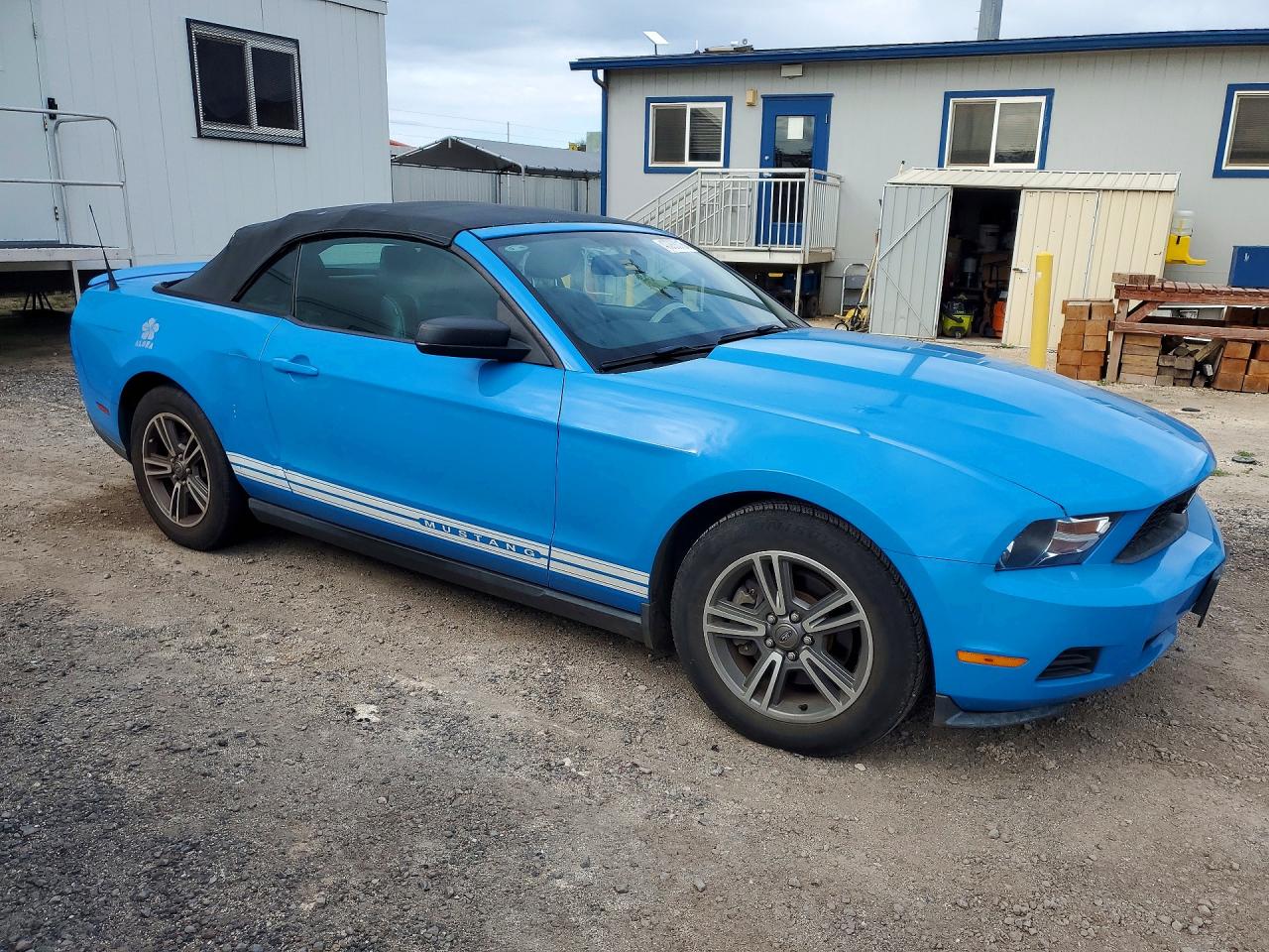 2011 Ford Mustang Blue vin: 1ZVBP8EM3B5145664