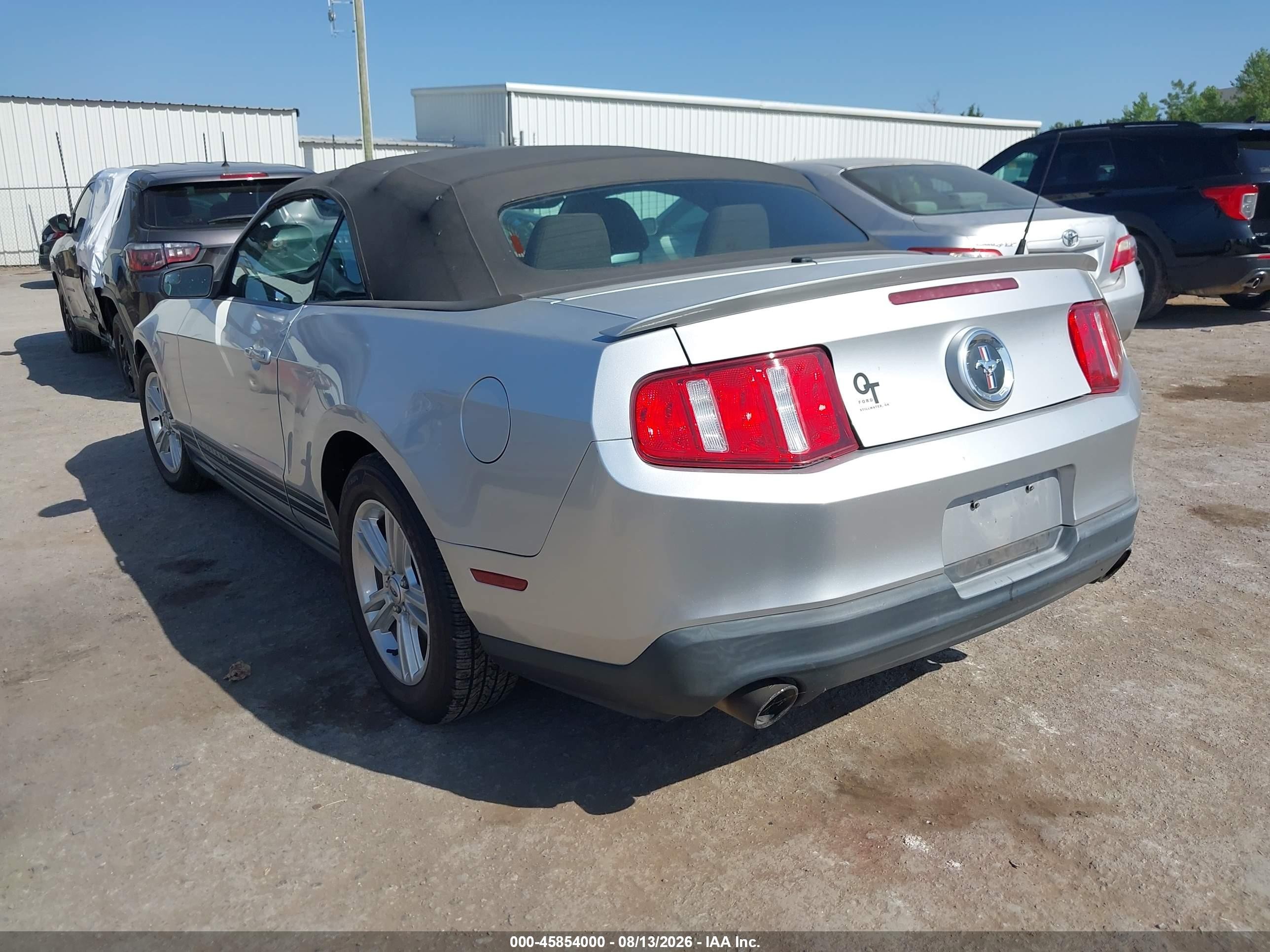 2012 Ford Mustang V6 Silver vin: 1ZVBP8EM3C5208148