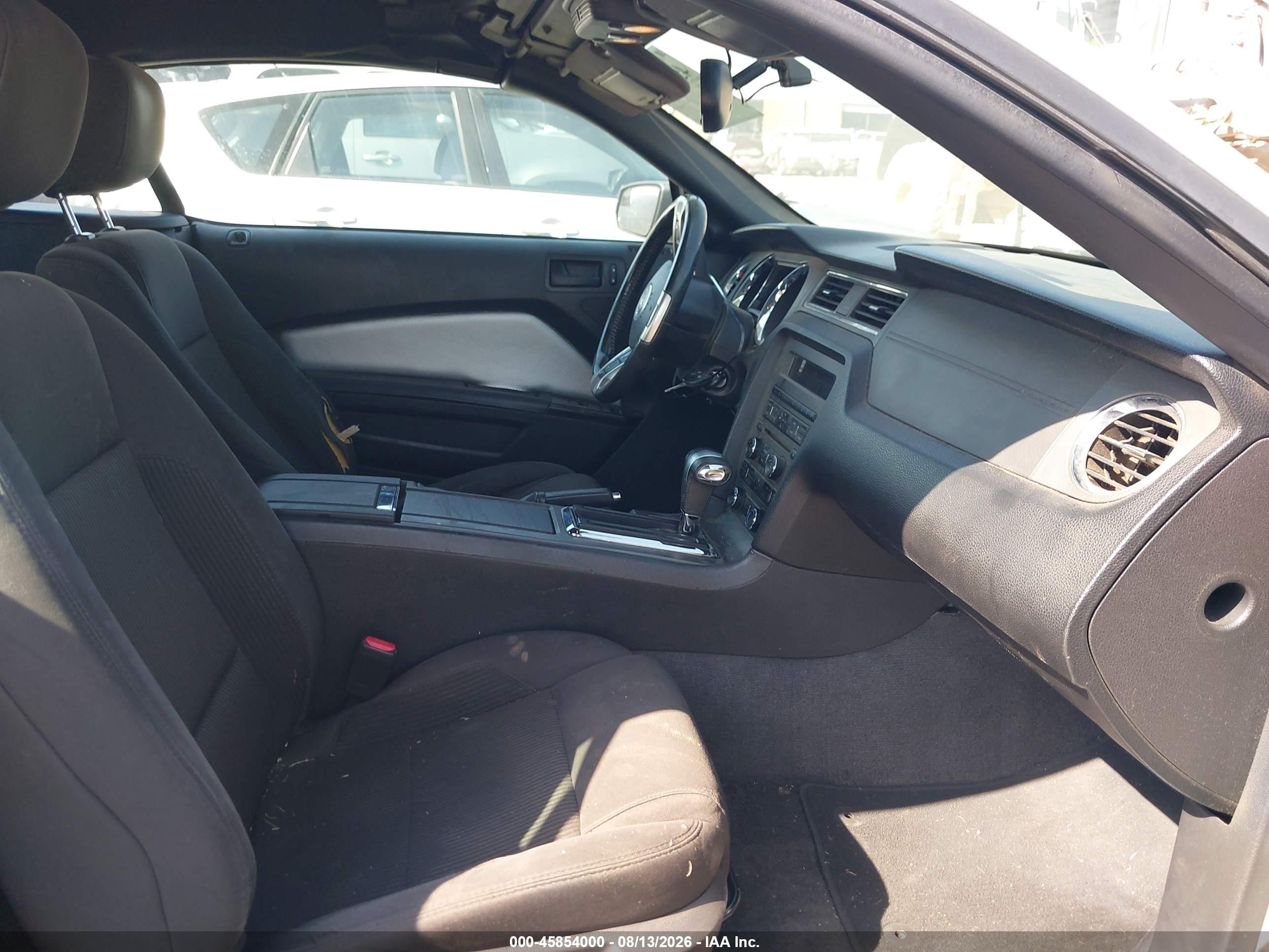 2012 Ford Mustang V6 Silver vin: 1ZVBP8EM3C5208148