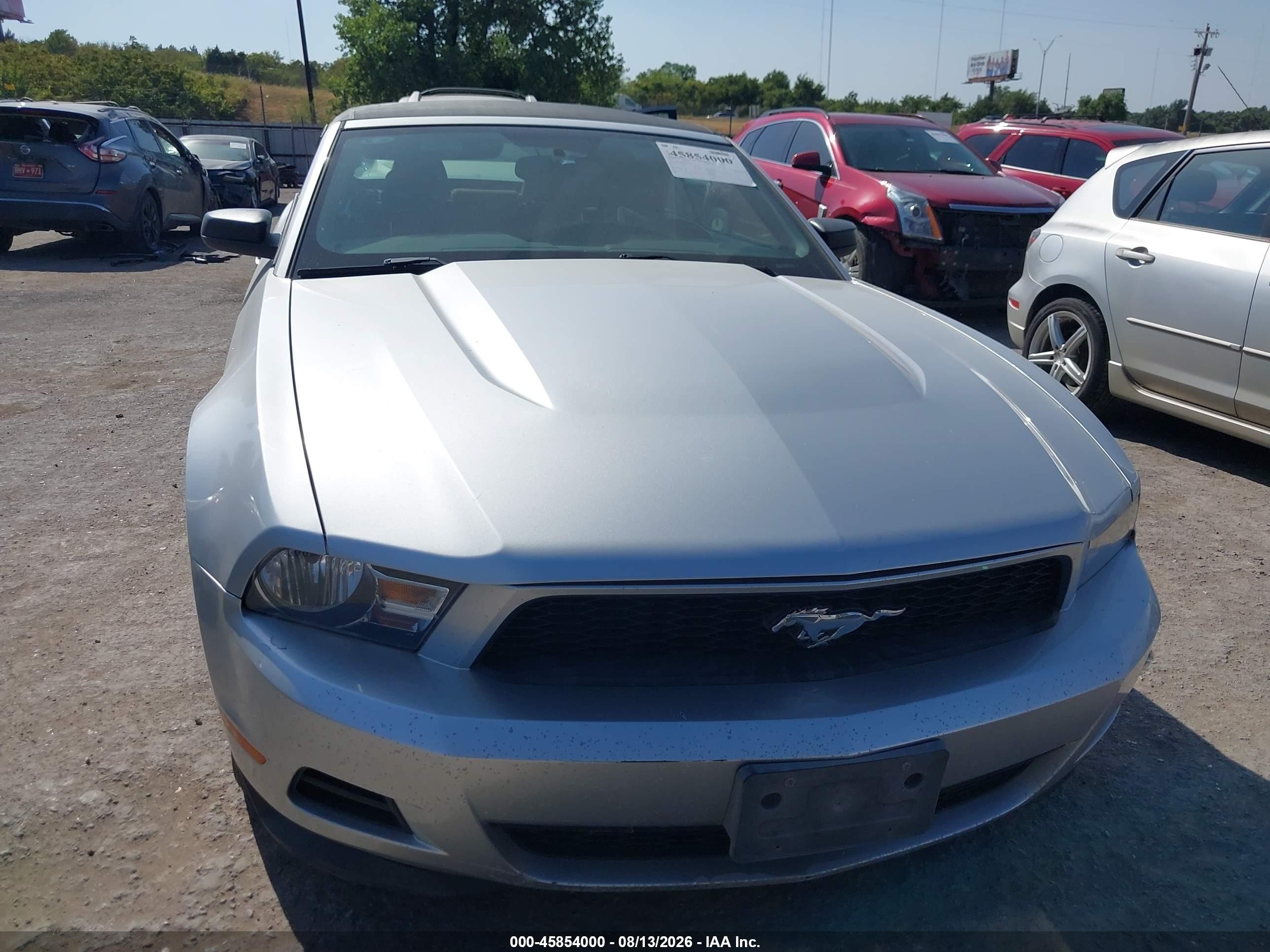 2012 Ford Mustang V6 Silver vin: 1ZVBP8EM3C5208148