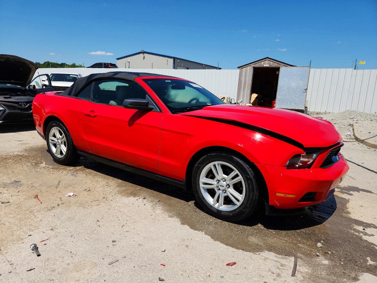 2012 Ford Mustang Red vin: 1ZVBP8EM3C5277907