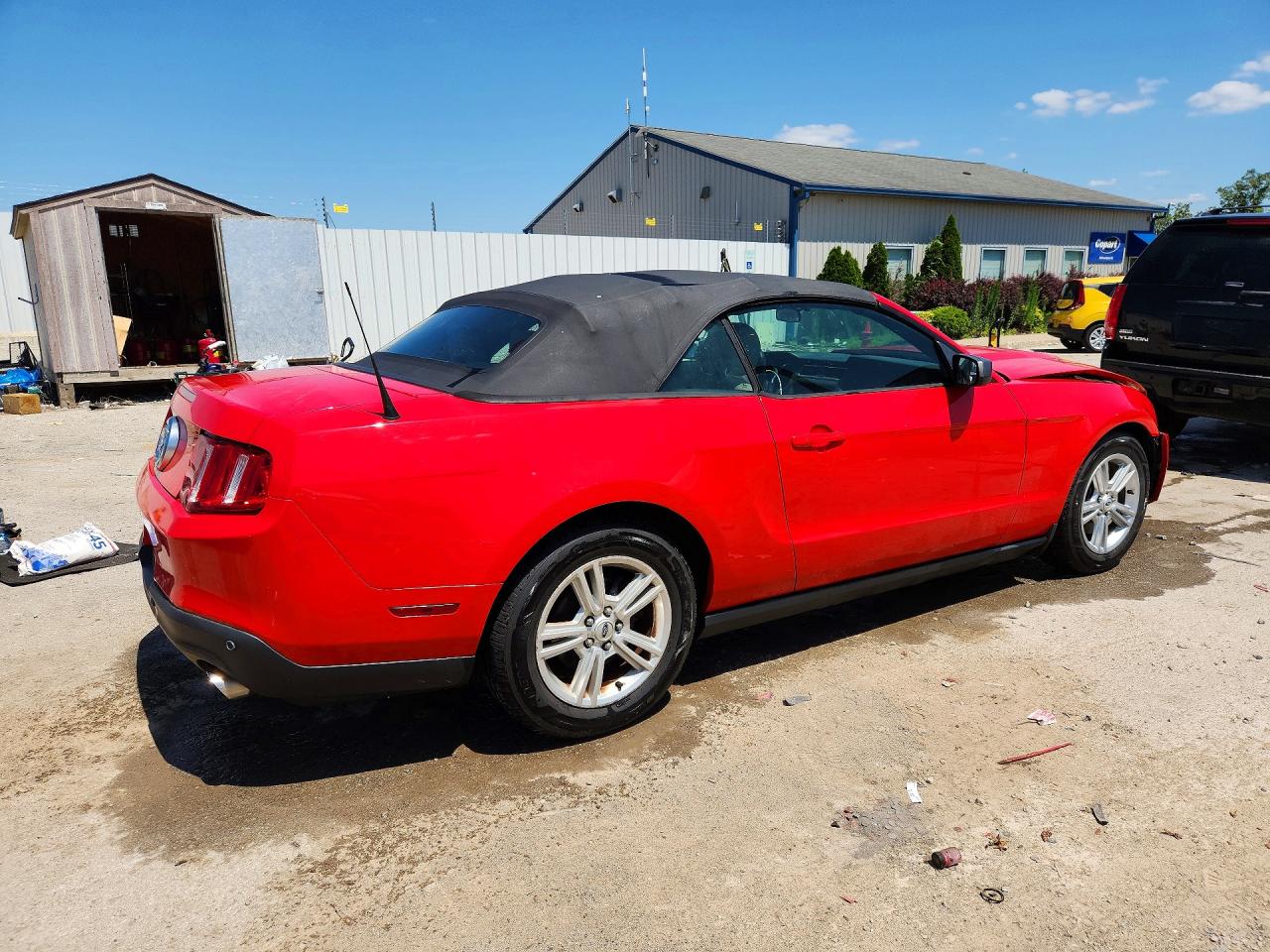 2012 Ford Mustang Red vin: 1ZVBP8EM3C5277907