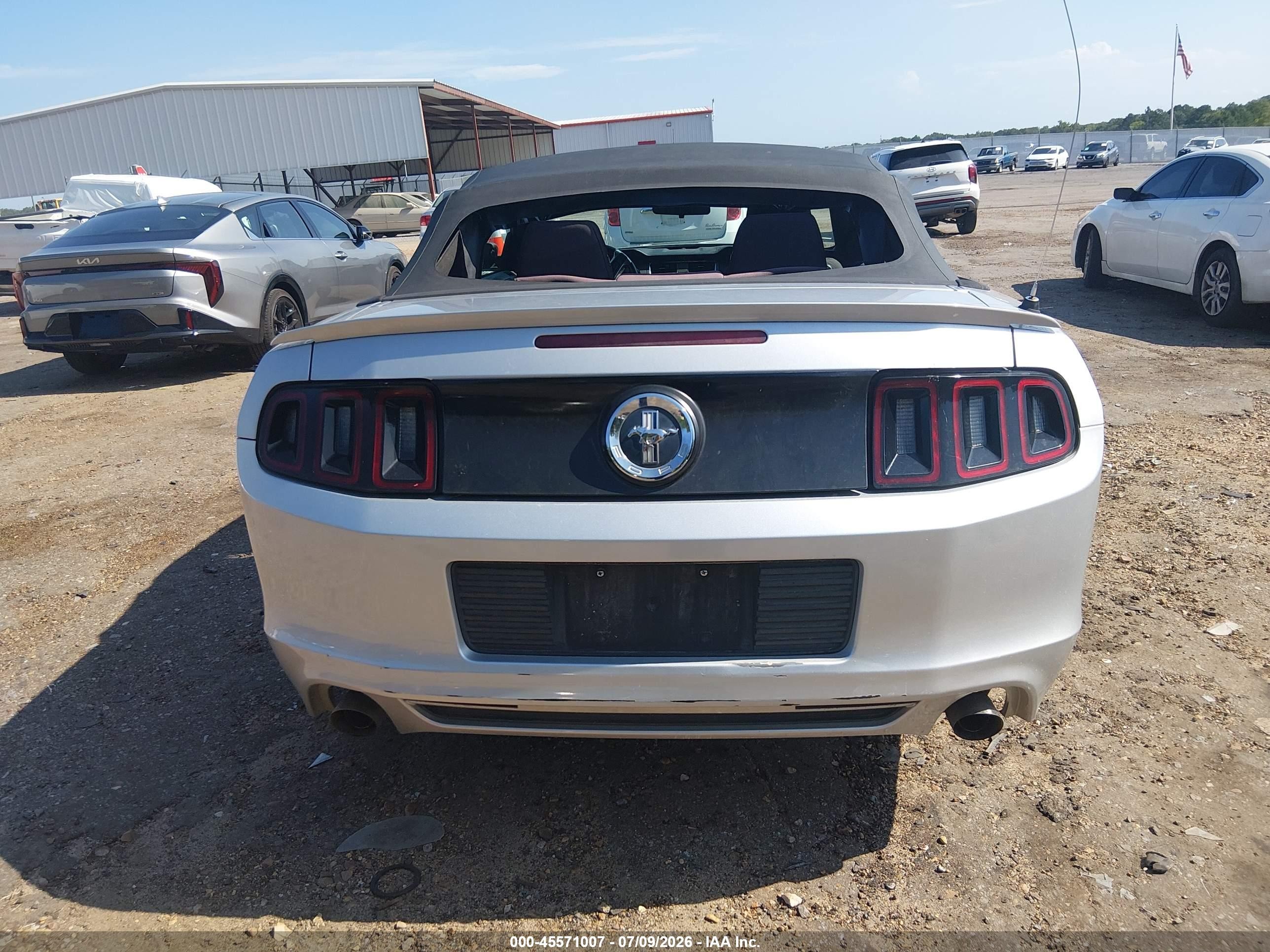 2013 Ford Mustang V6 Silver vin: 1ZVBP8EM3D5219619