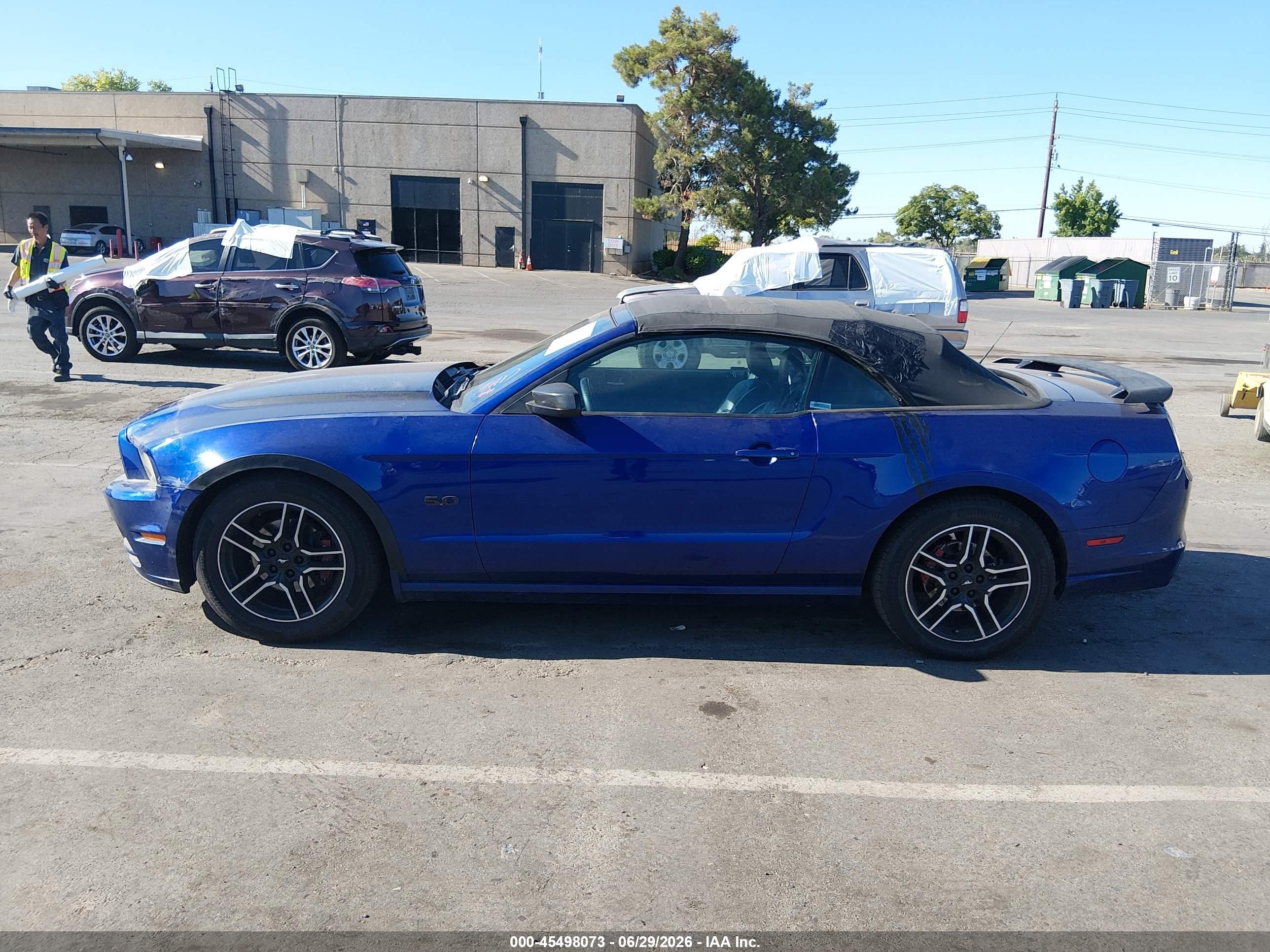 2013 Ford Mustang V6 Premium Blue vin: 1ZVBP8EM3D5229504