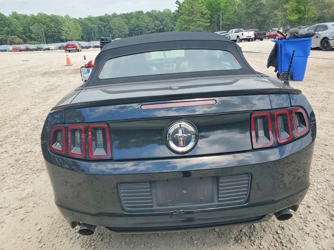 2013 Ford Mustang Black vin: 1ZVBP8EM3D5281537