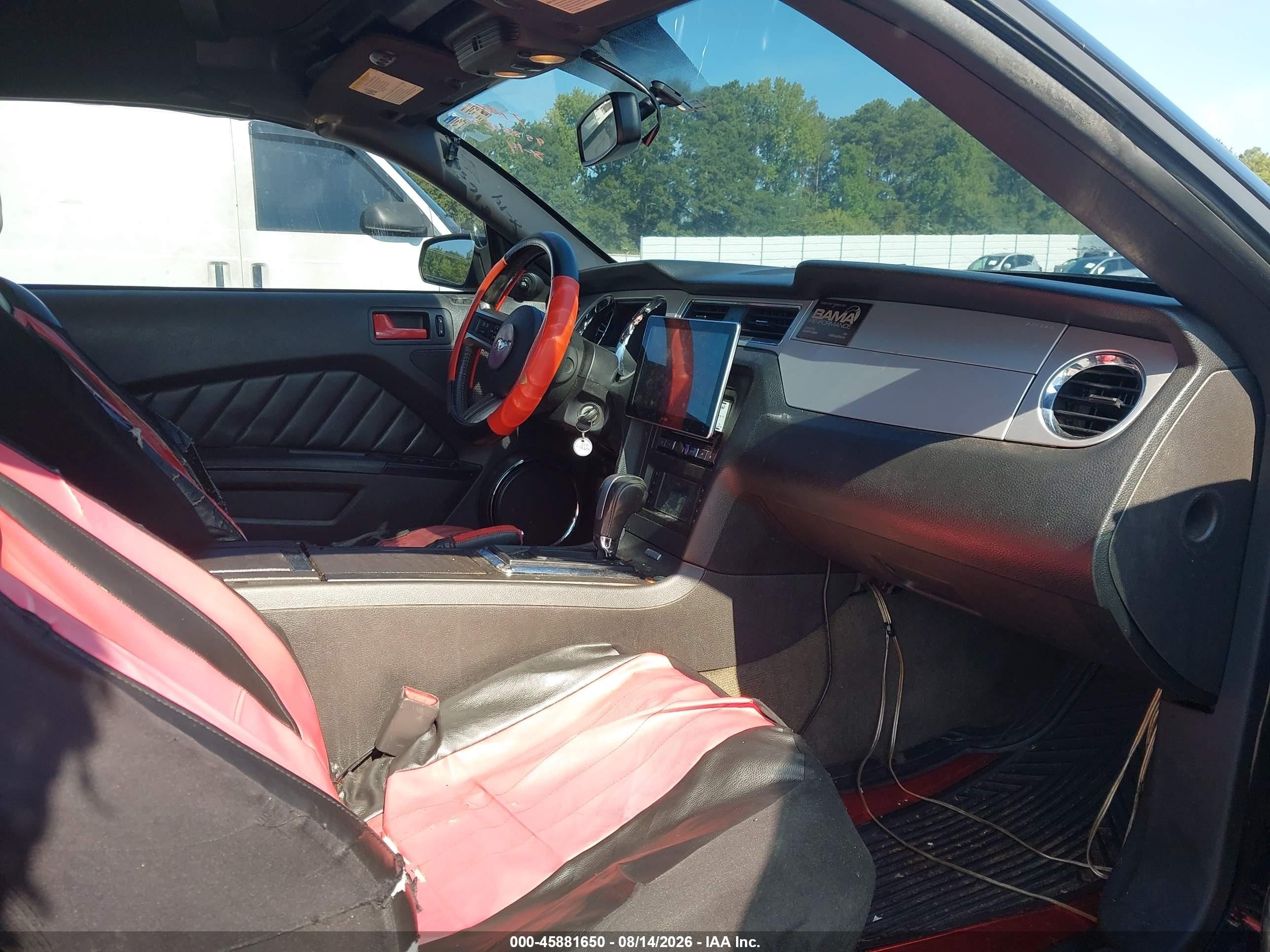 2014 Ford Mustang V6 Premium Черный vin: 1ZVBP8EM3E5241119