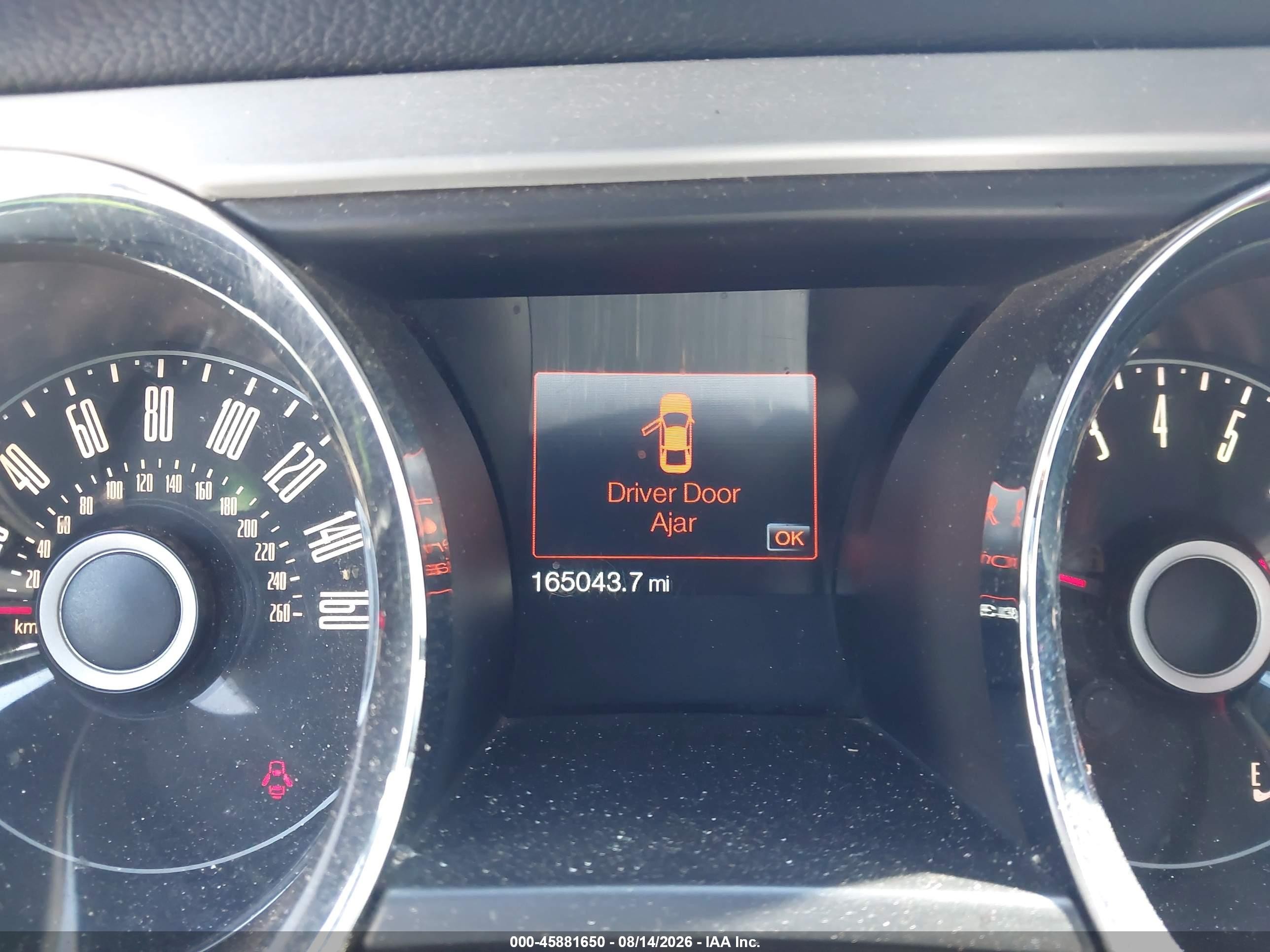 2014 Ford Mustang V6 Premium Черный vin: 1ZVBP8EM3E5241119