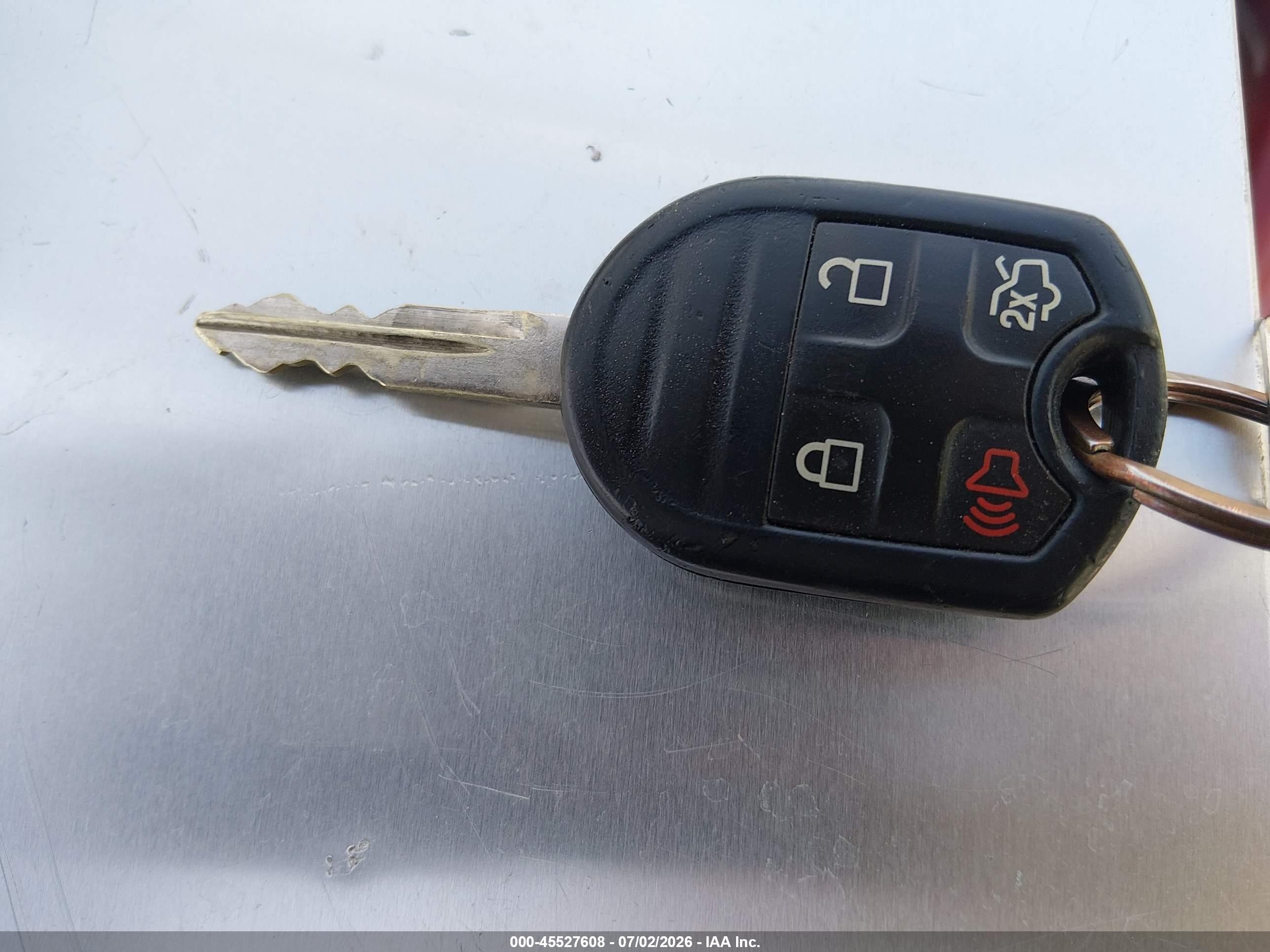 2012 Ford Mustang V6/v6 Premium Серебряный vin: 1ZVBP8EM4C5220325