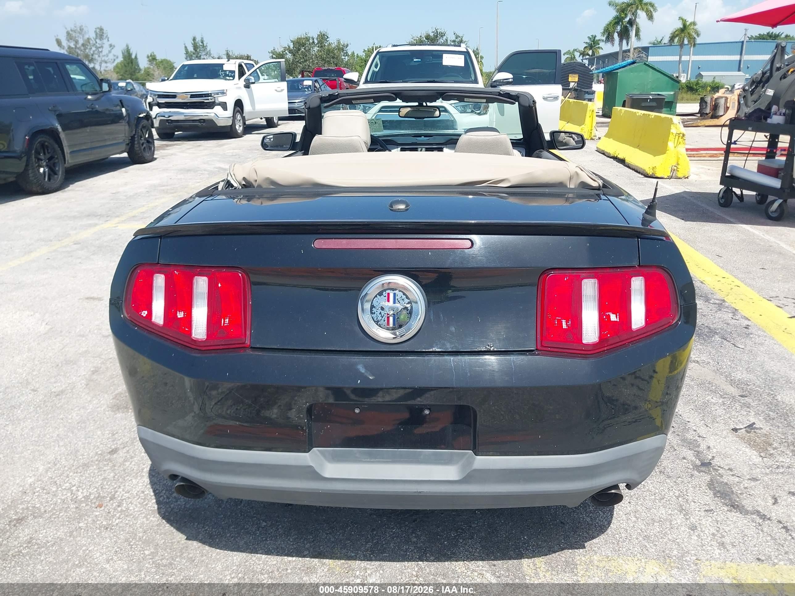 2012 Ford Mustang V6 Premium Black vin: 1ZVBP8EM4C5286776