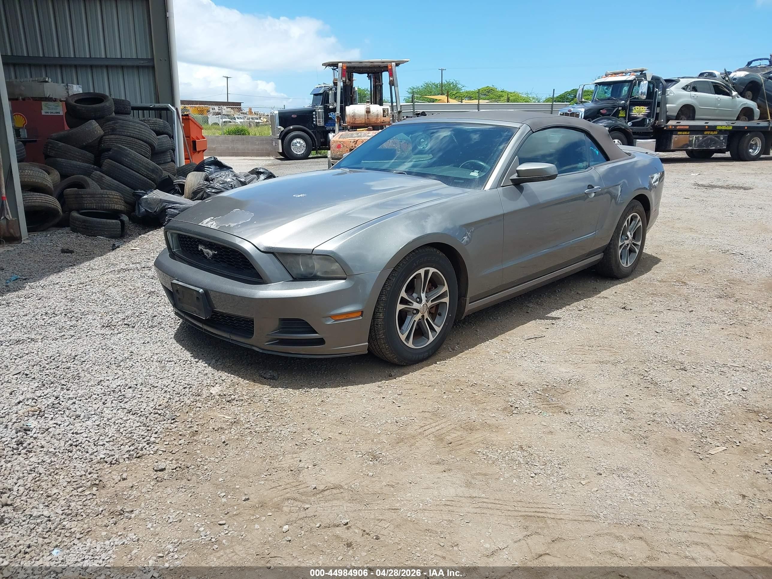 2013 Ford Mustang V6 Premium Gray vin: 1ZVBP8EM4D5264813