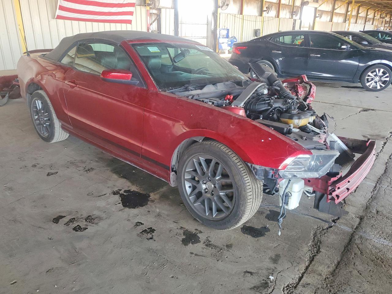2014 Ford Mustang Burgundy vin: 1ZVBP8EM4E5210218