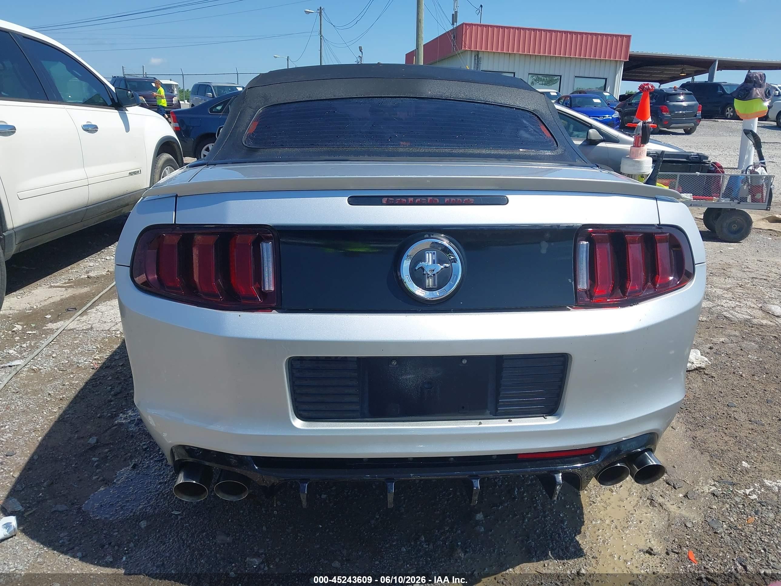 2013 Ford Mustang V6 Silver vin: 1ZVBP8EM5D5214373
