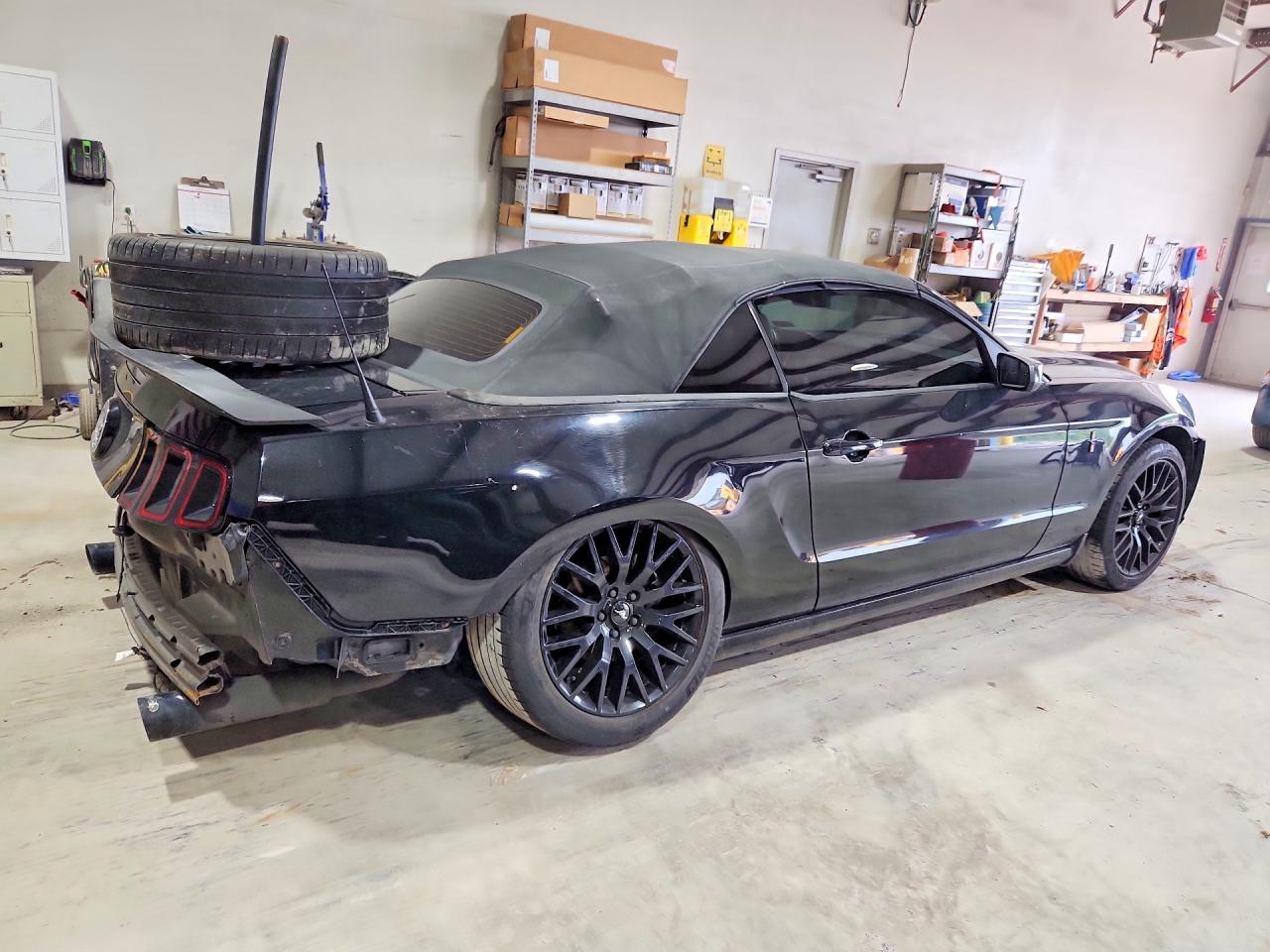 2014 Ford Mustang Black vin: 1ZVBP8EM5E5328701