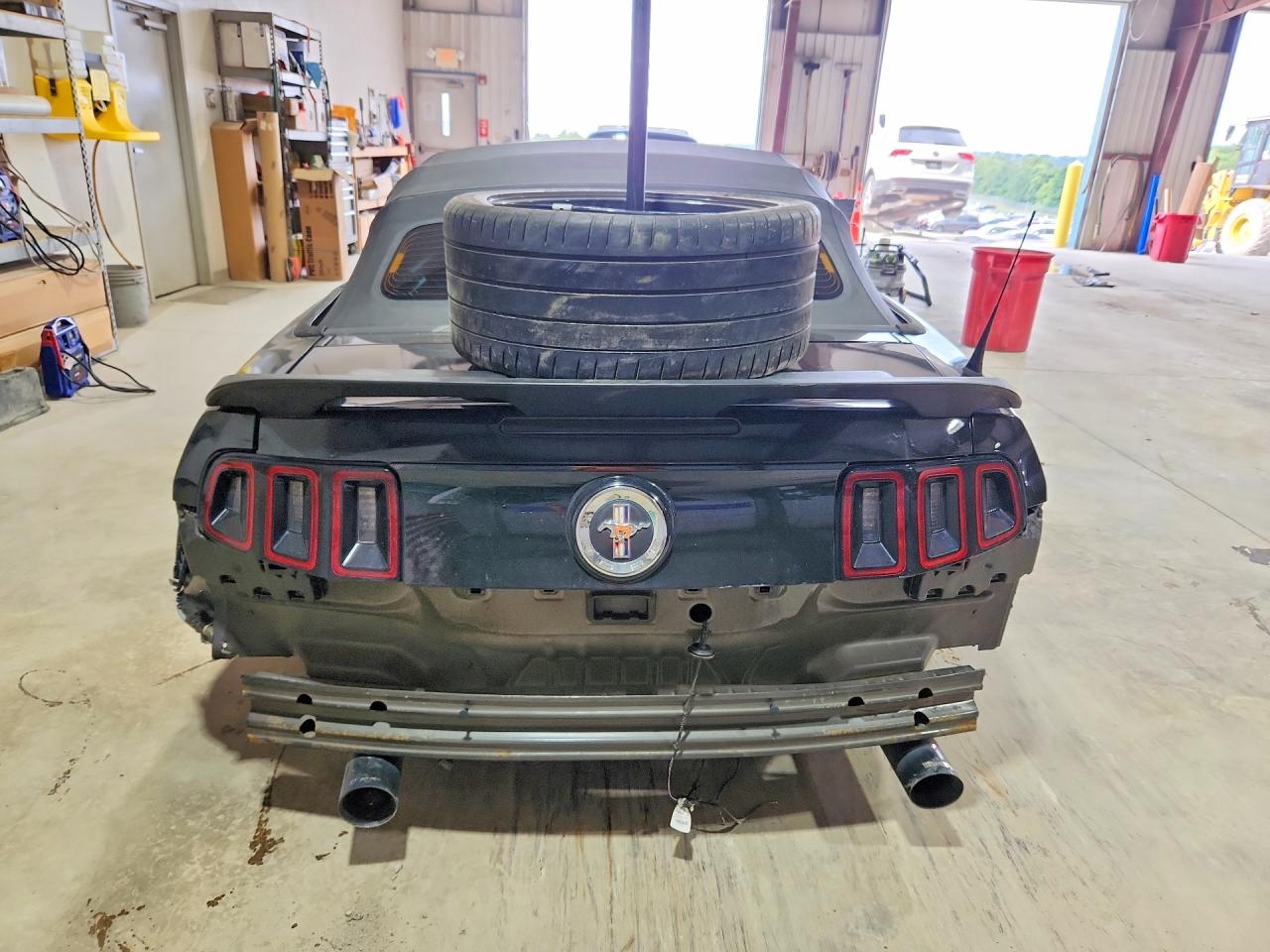 2014 Ford Mustang Black vin: 1ZVBP8EM5E5328701