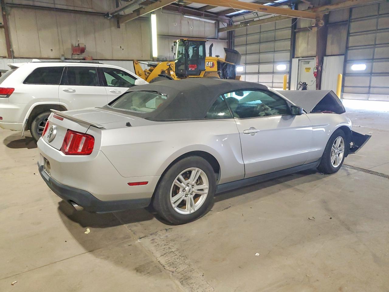 2012 Ford Mustang Silver vin: 1ZVBP8EM6C5222447