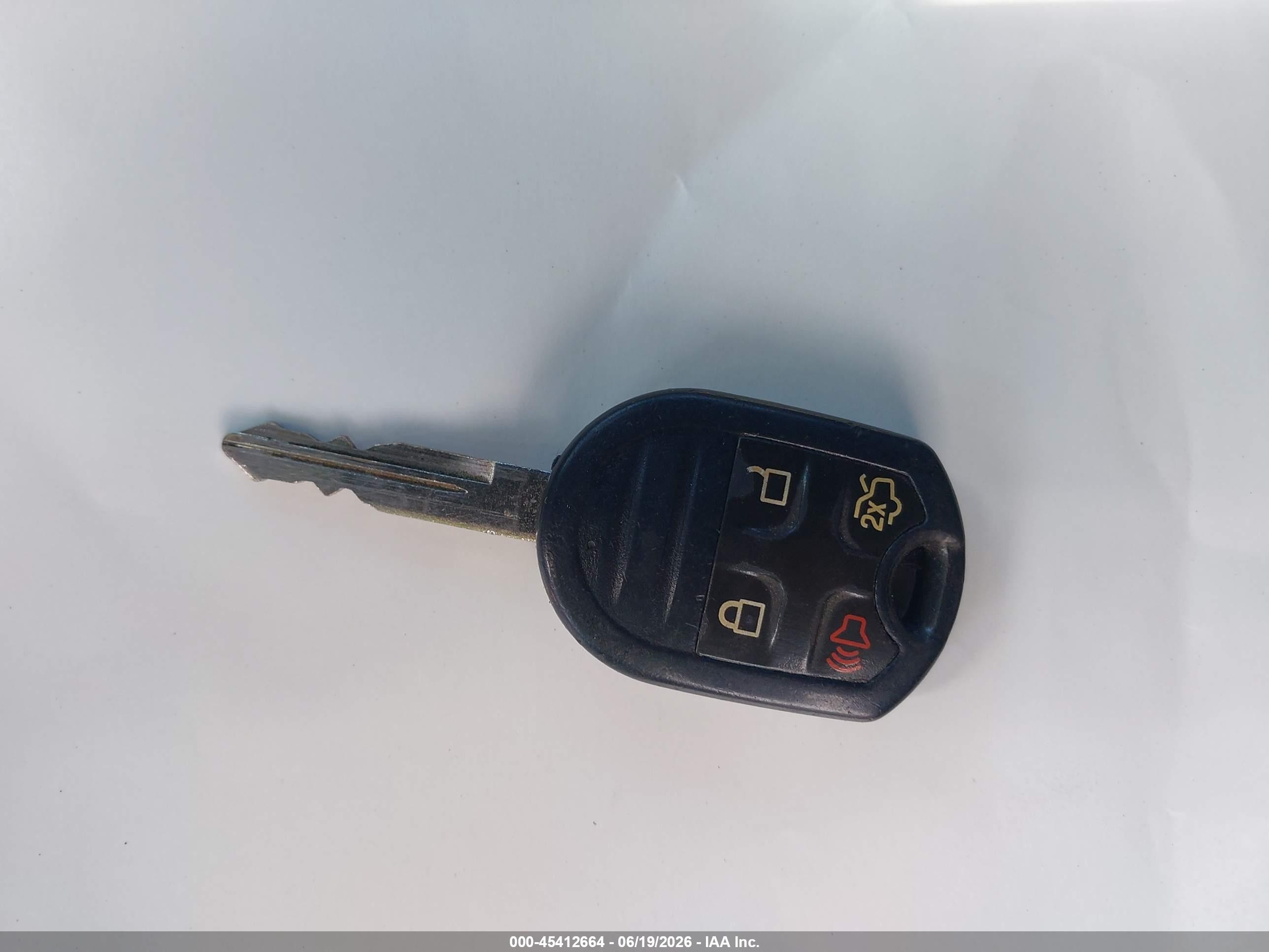 2014 Ford Mustang V6 Red vin: 1ZVBP8EM6E5248050