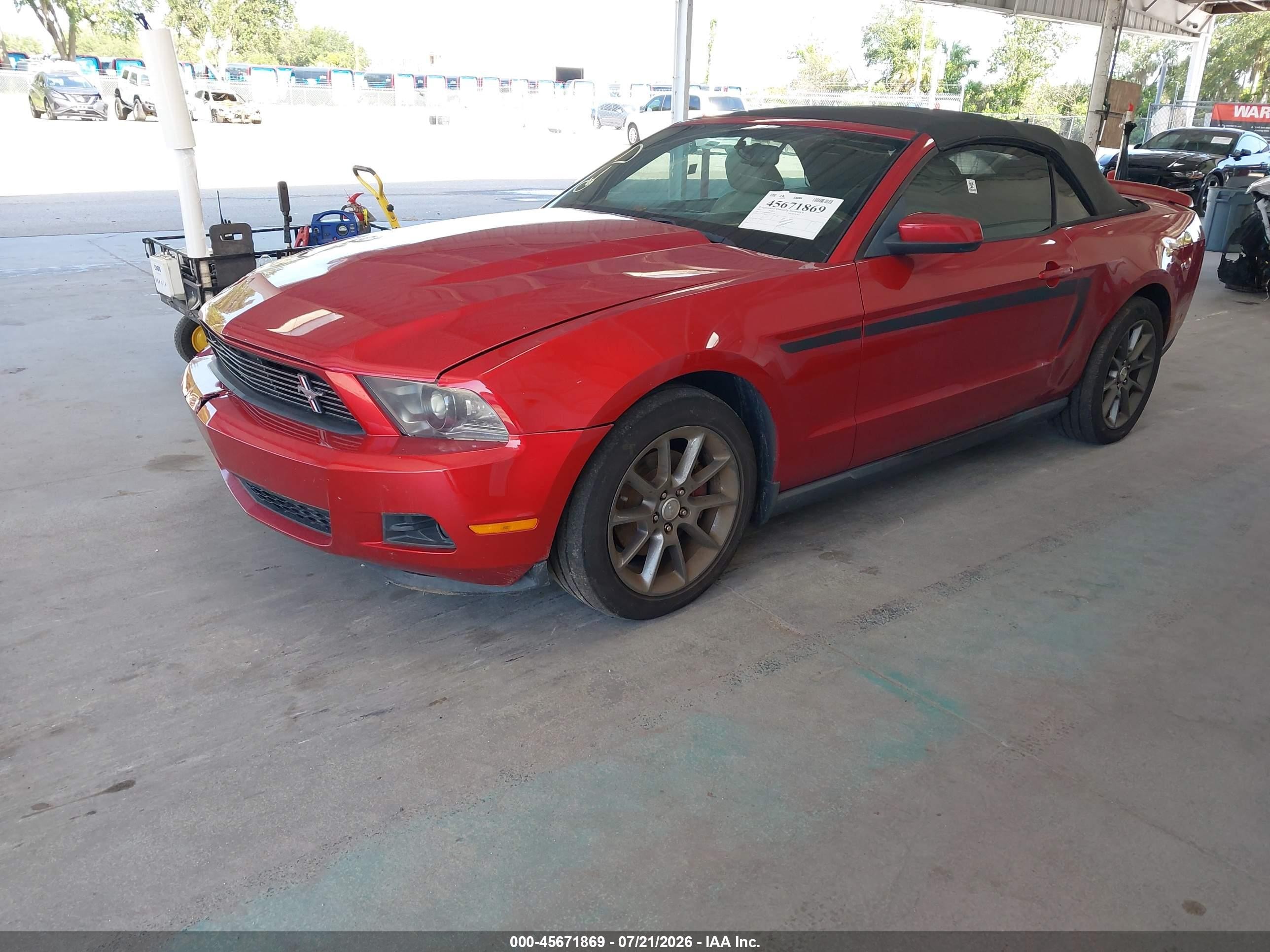 2011 Ford Mustang V6 Premium Maroon vin: 1ZVBP8EM7B5151256