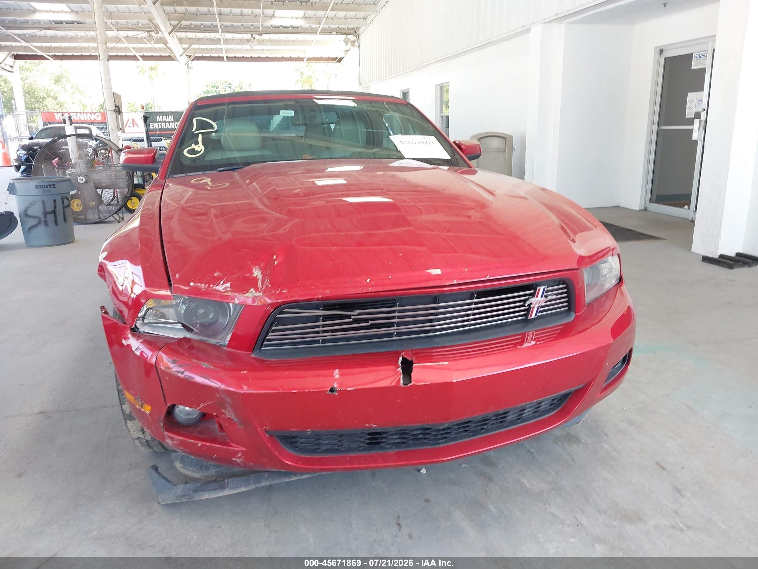 2011 Ford Mustang V6 Premium Maroon vin: 1ZVBP8EM7B5151256