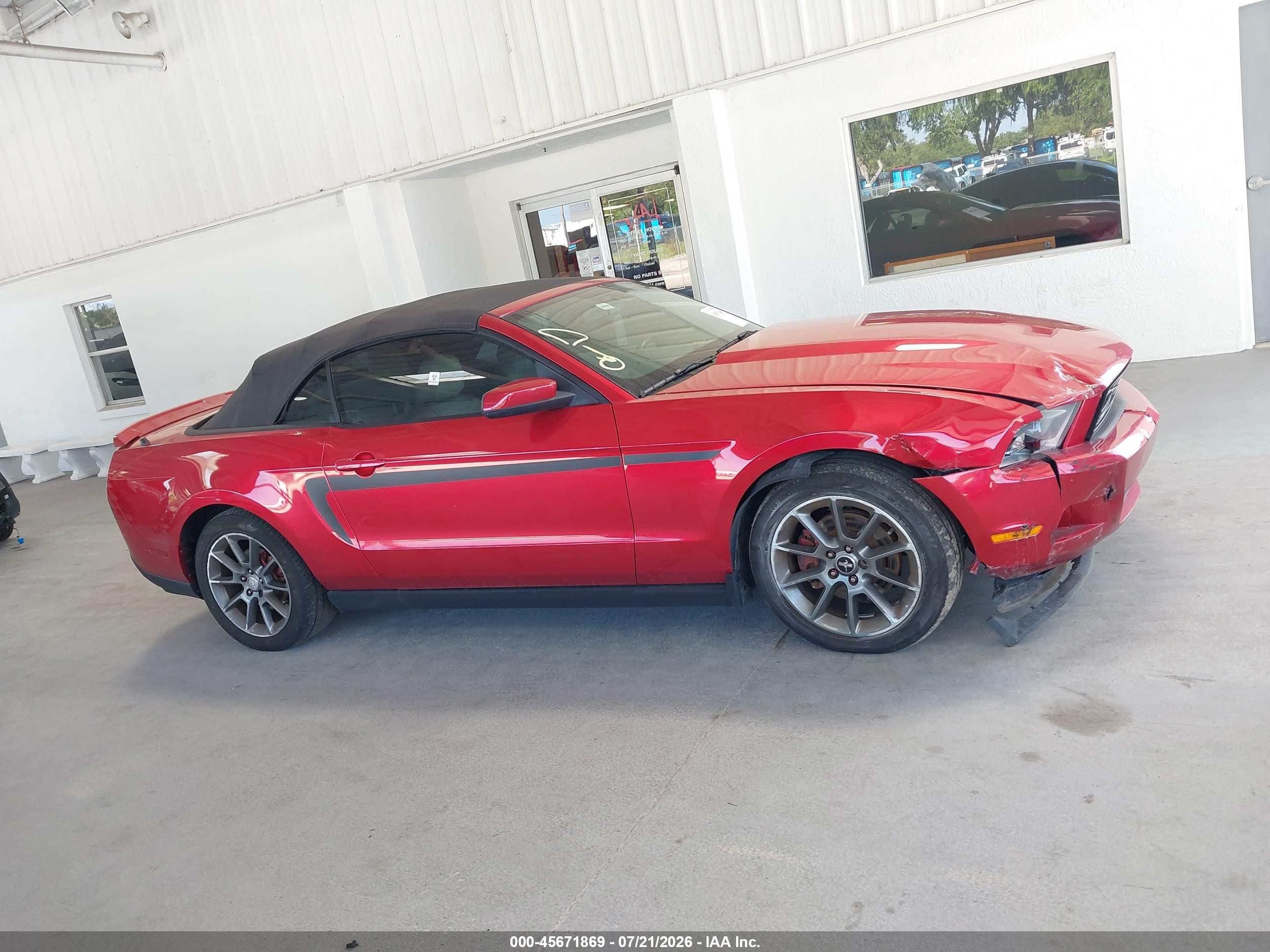 2011 Ford Mustang V6 Premium Maroon vin: 1ZVBP8EM7B5151256