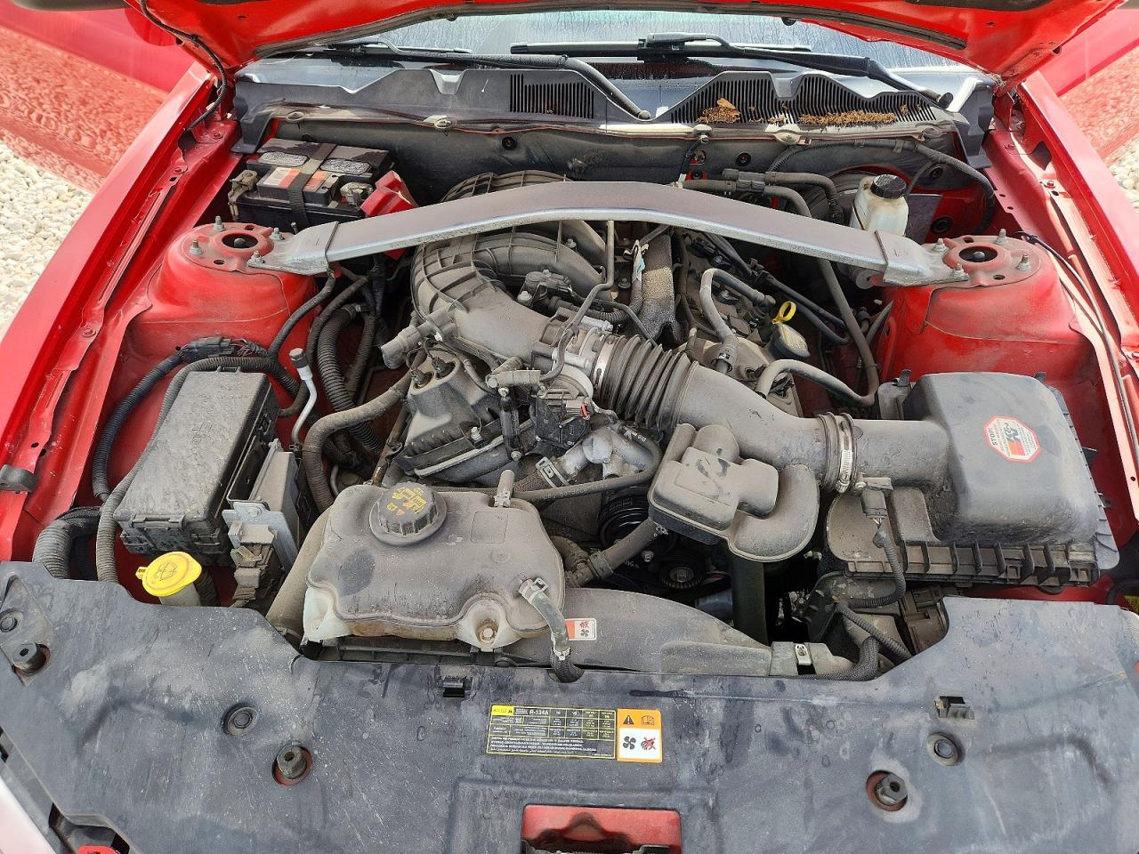 2012 Ford Mustang Red vin: 1ZVBP8EM7C5201512