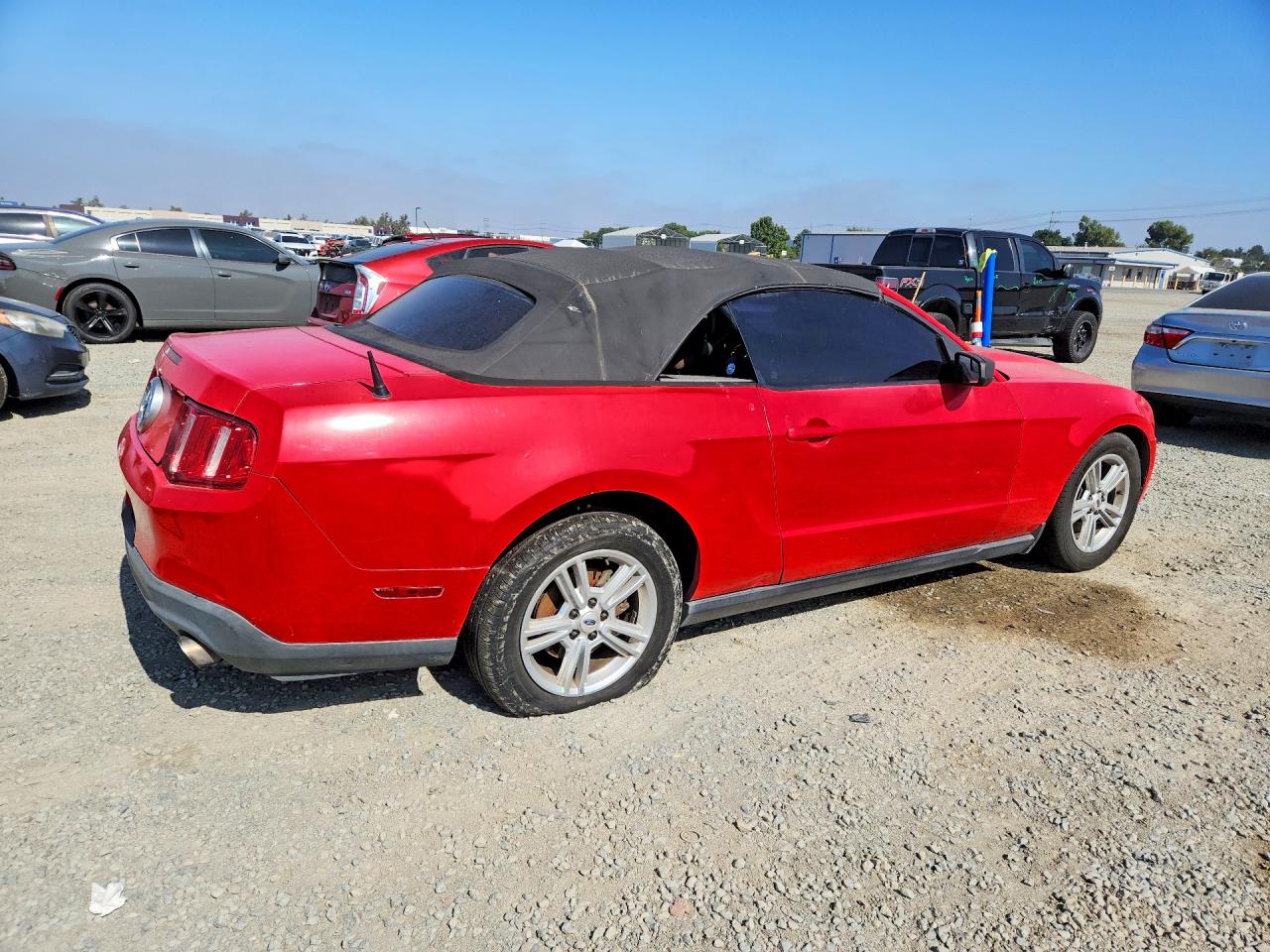2012 Ford Mustang Red vin: 1ZVBP8EM7C5207617