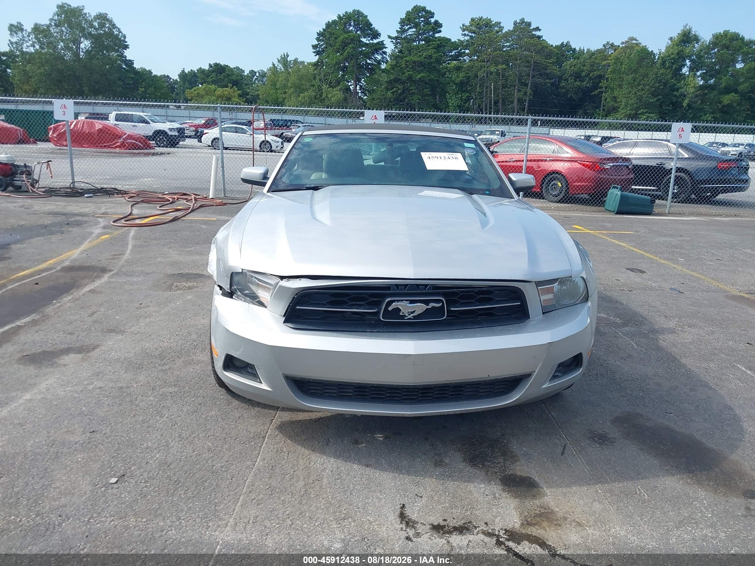 2012 Ford Mustang V6 Premium Silver vin: 1ZVBP8EM7C5255604