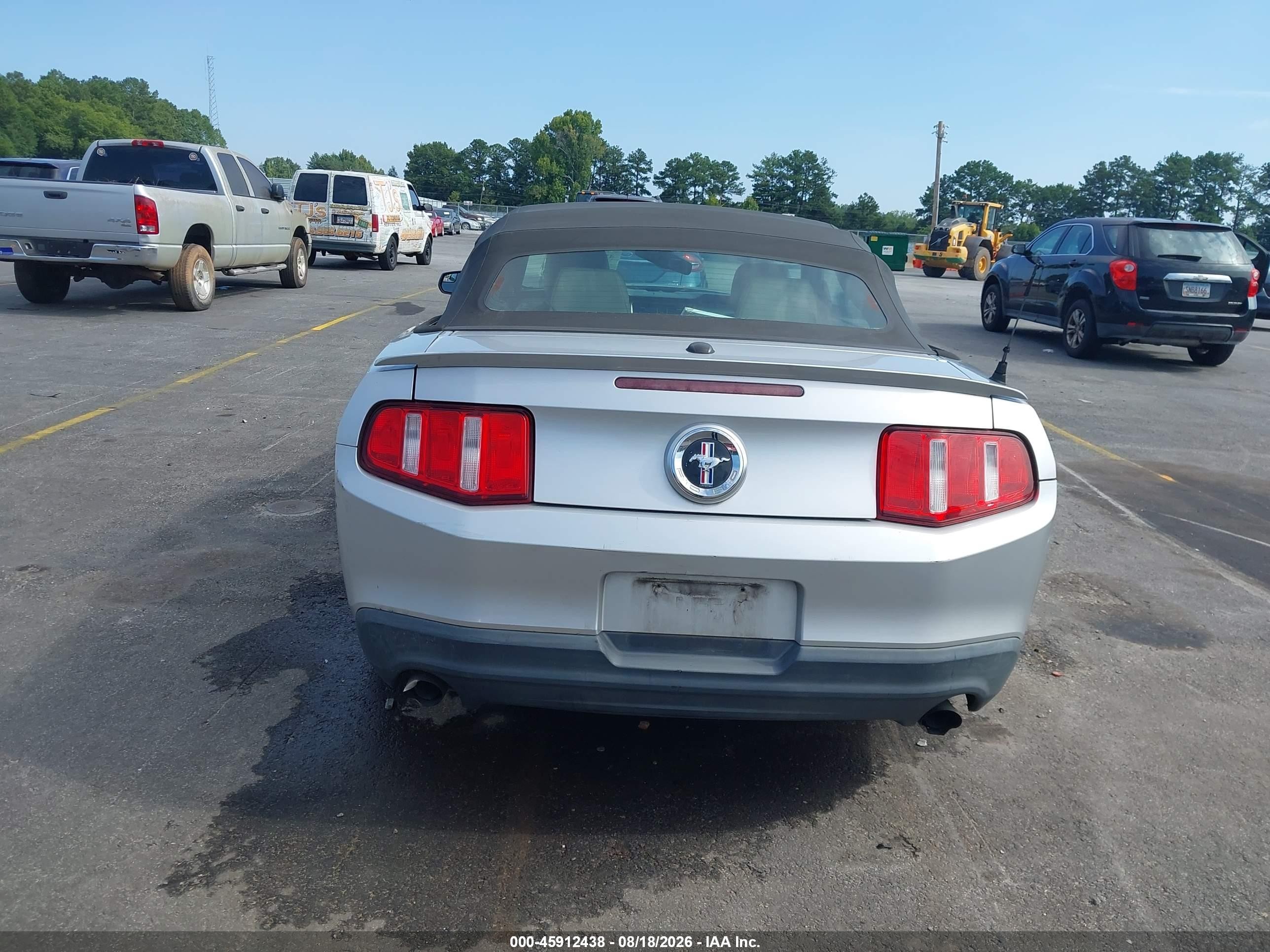 2012 Ford Mustang V6 Premium Silver vin: 1ZVBP8EM7C5255604