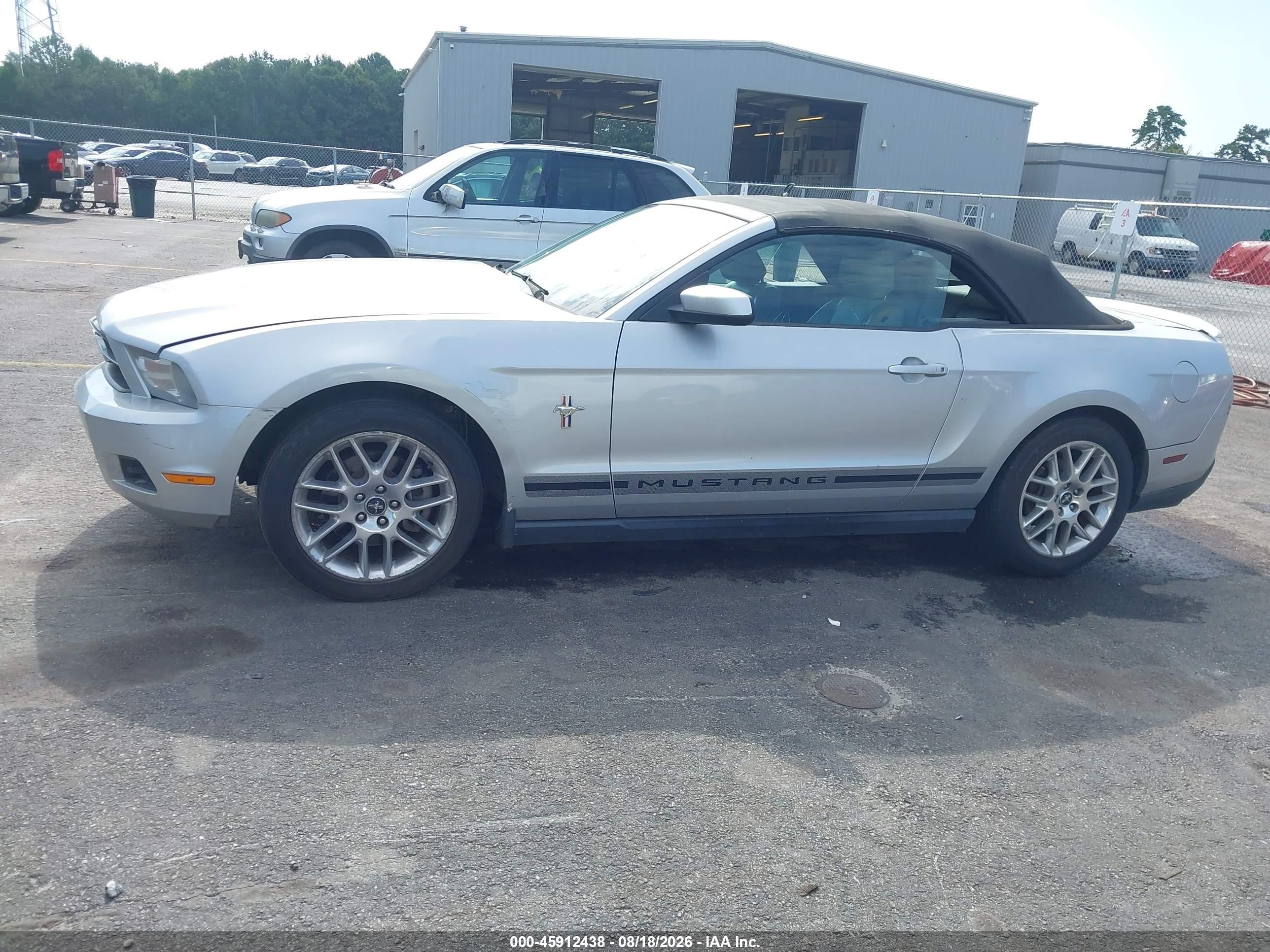 2012 Ford Mustang V6 Premium Silver vin: 1ZVBP8EM7C5255604