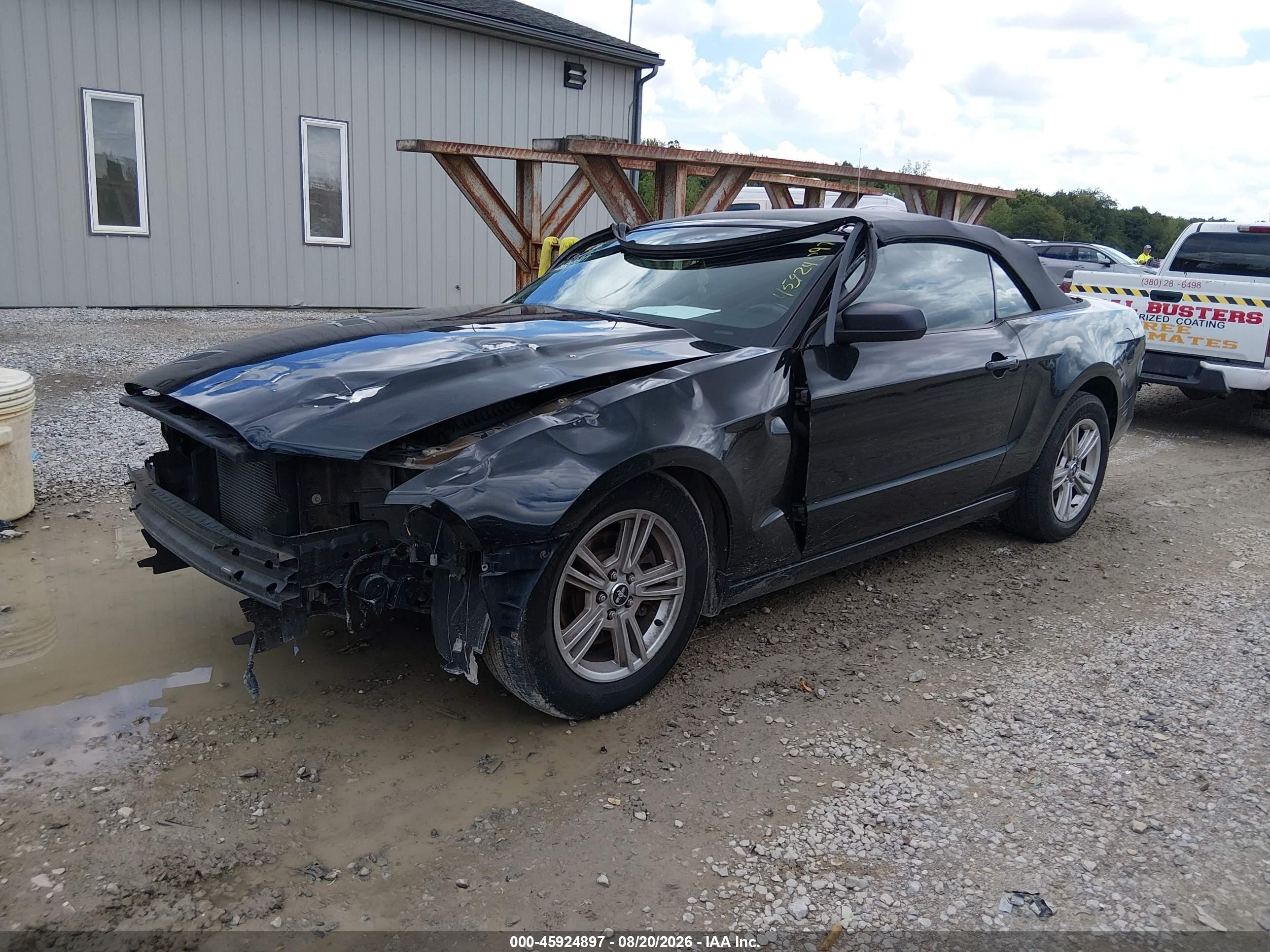 2013 Ford Mustang V6 Black vin: 1ZVBP8EM7D5209854